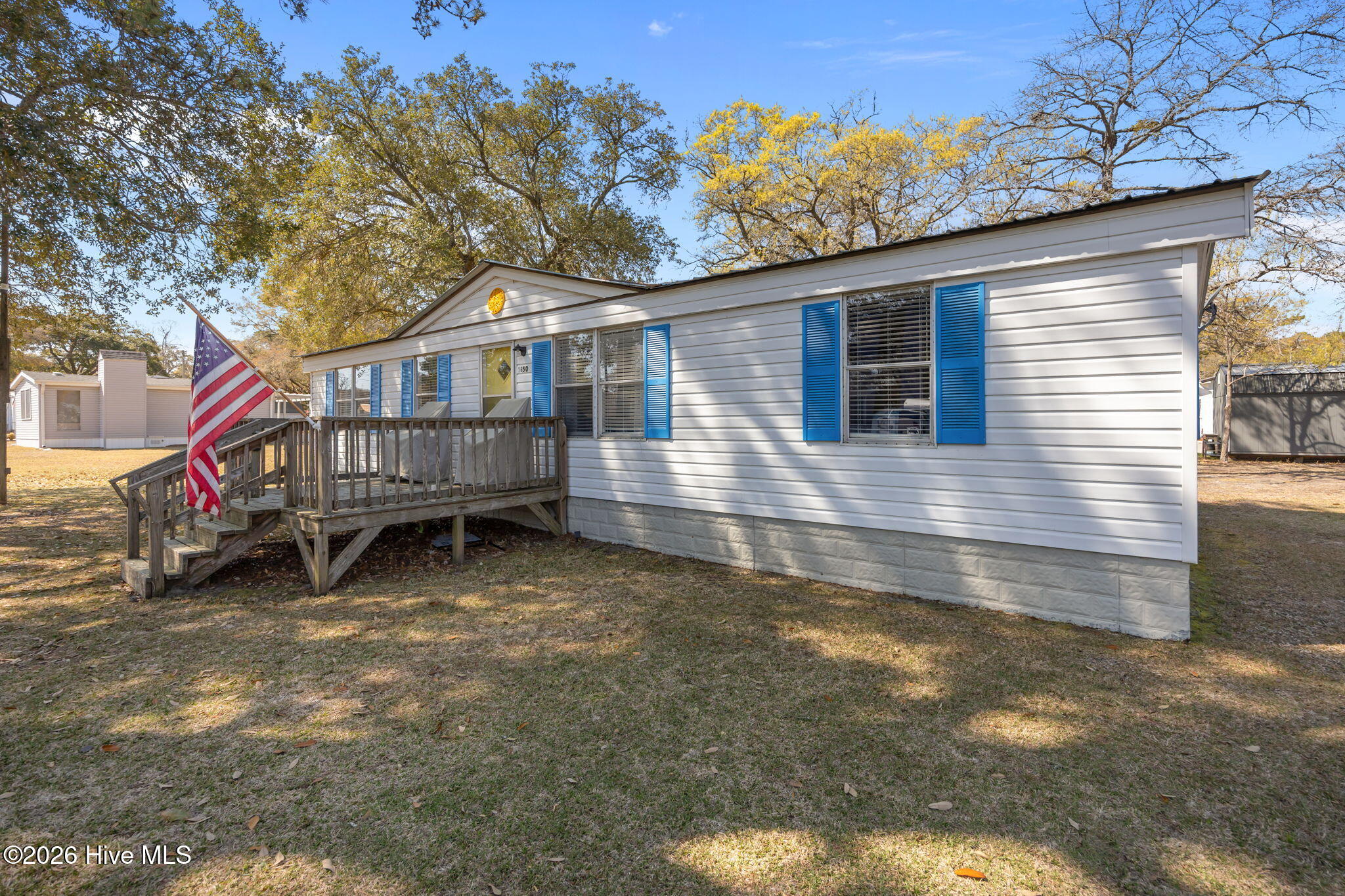 100564054 | Photo 33