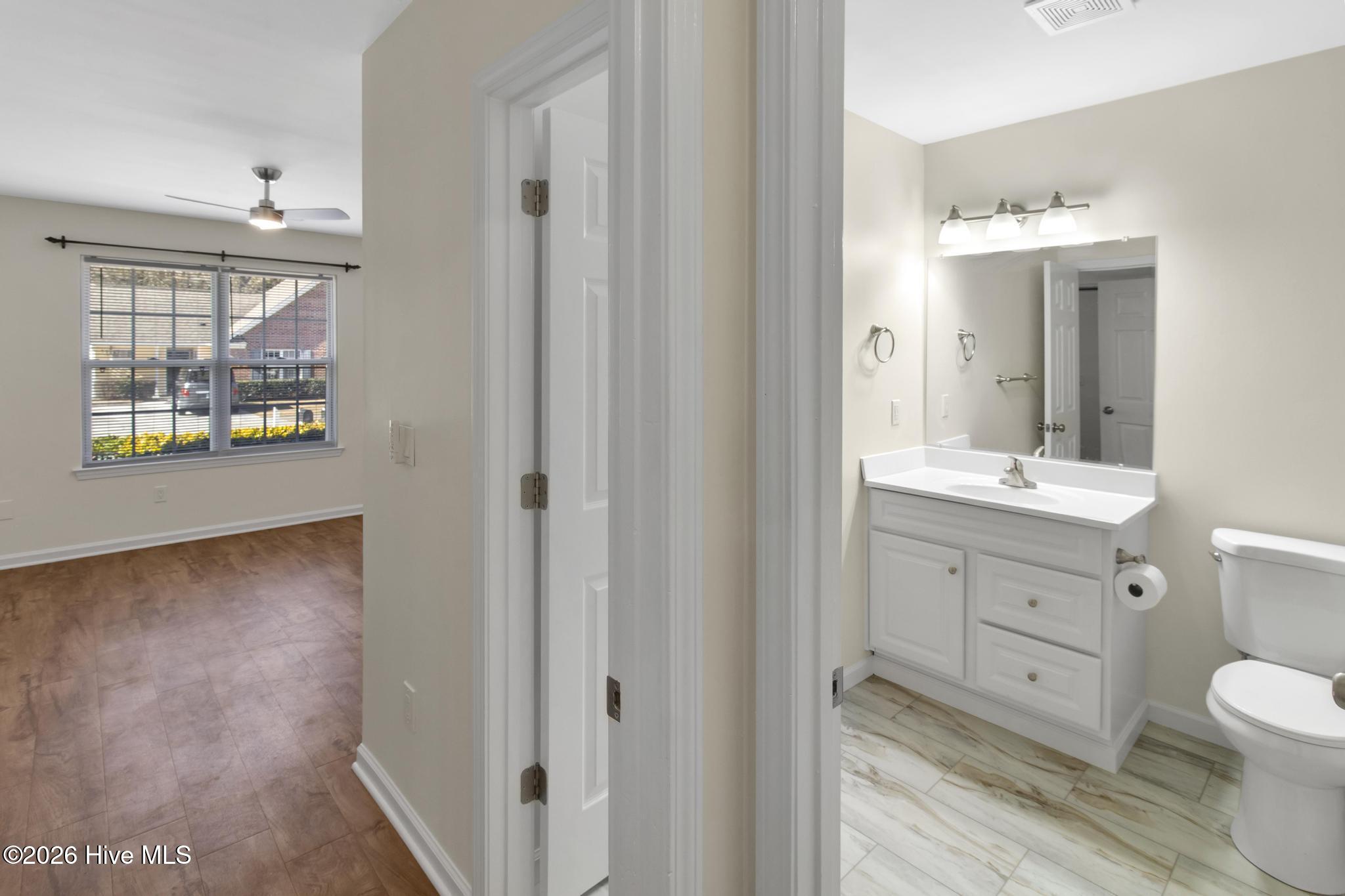 100552061 | Photo 13