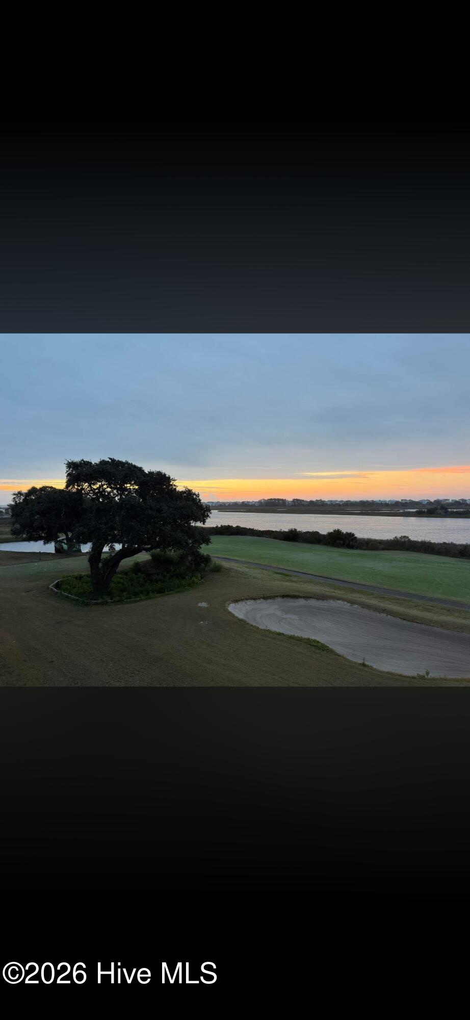 100552008 | Photo 45