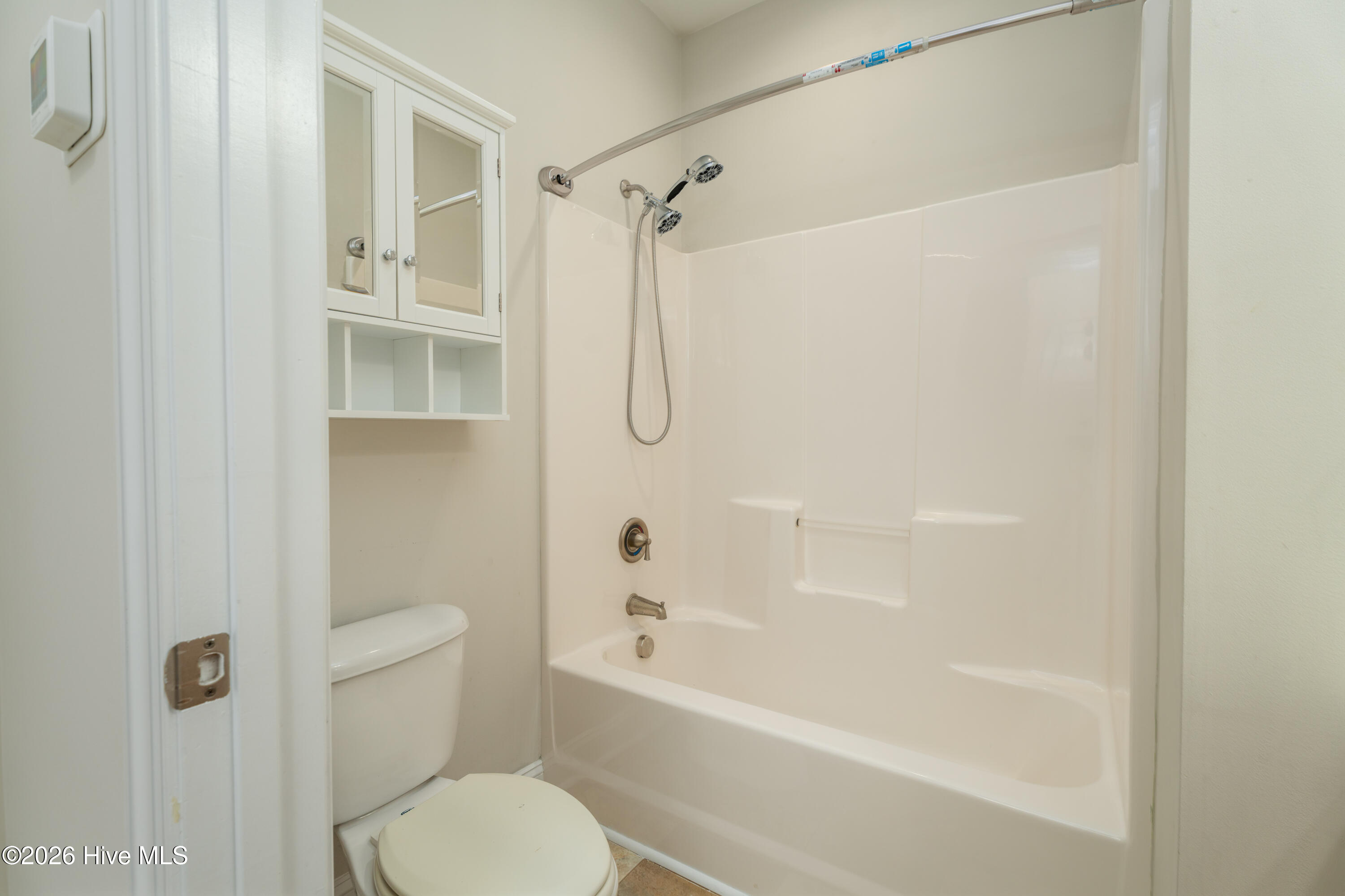 100569563 | Photo 20