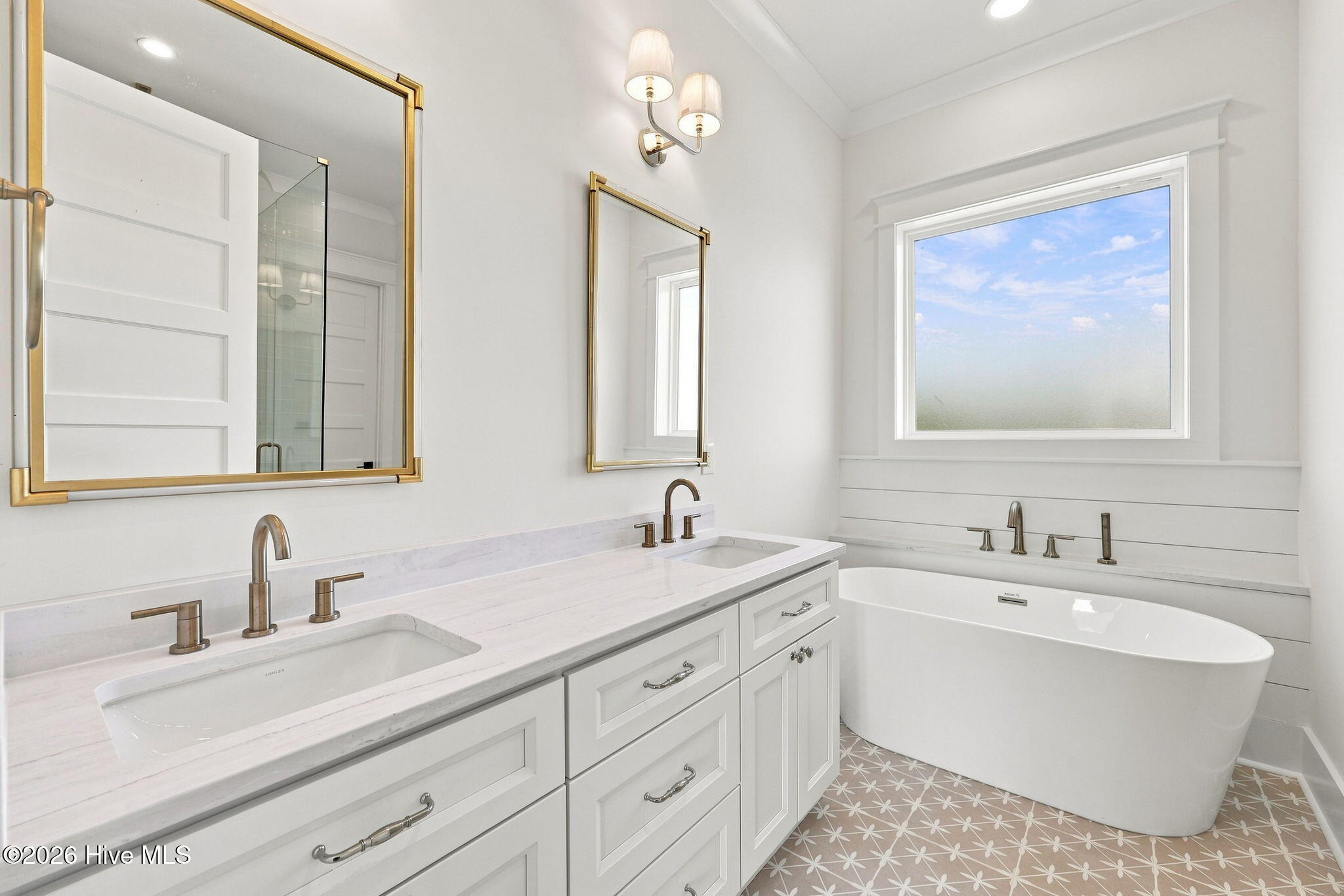 244 Colleton Square,Newport