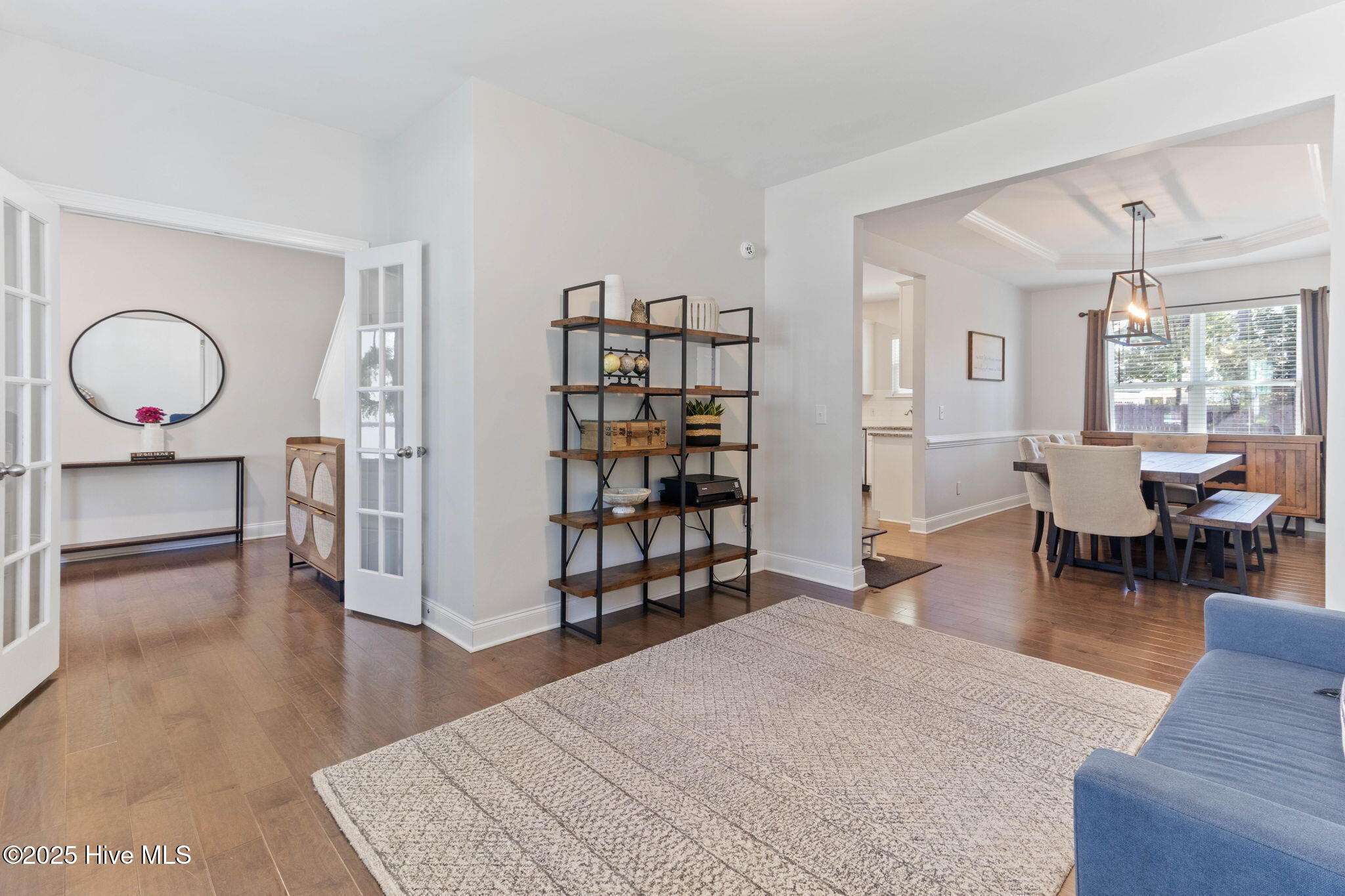 100536642 | Photo 19