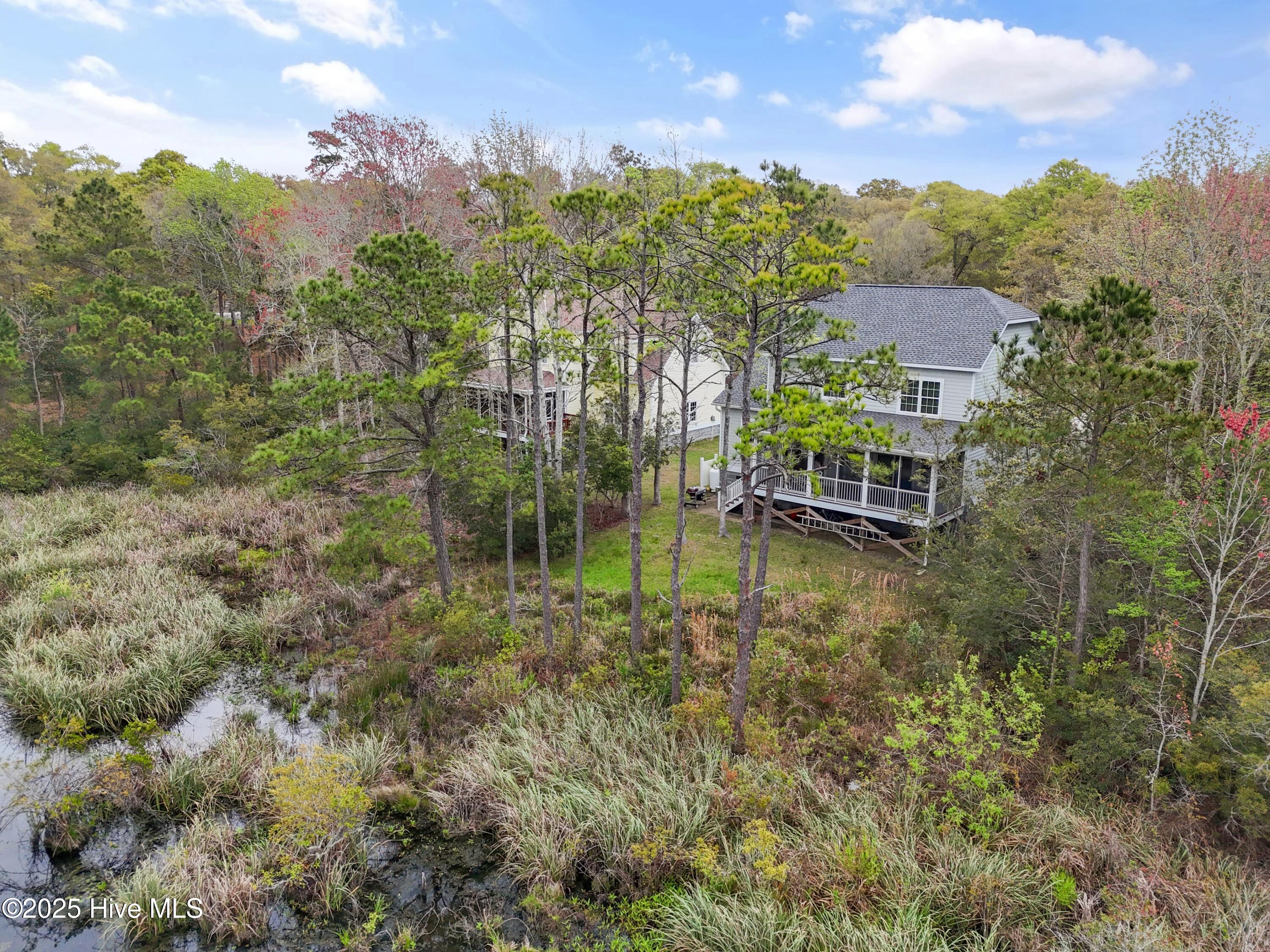 100520830 | Photo 74