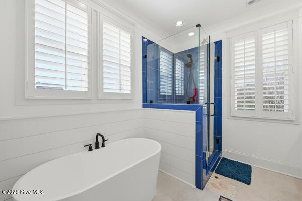 100555681 | Photo 43