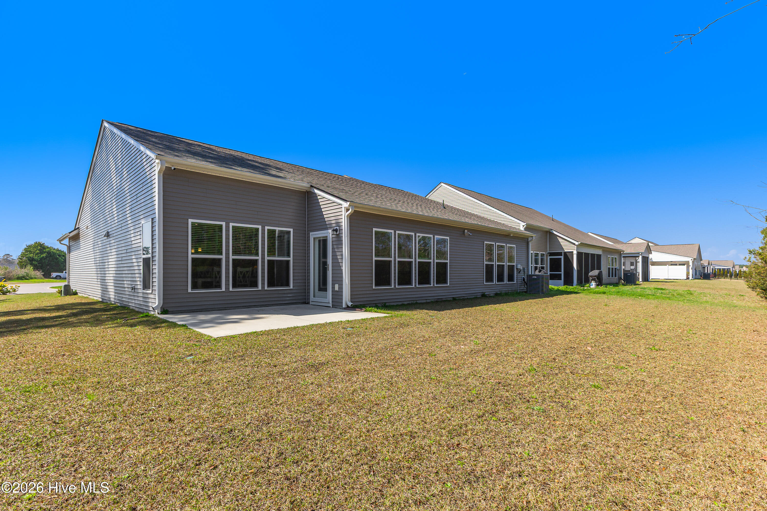 100559661 | Photo 32