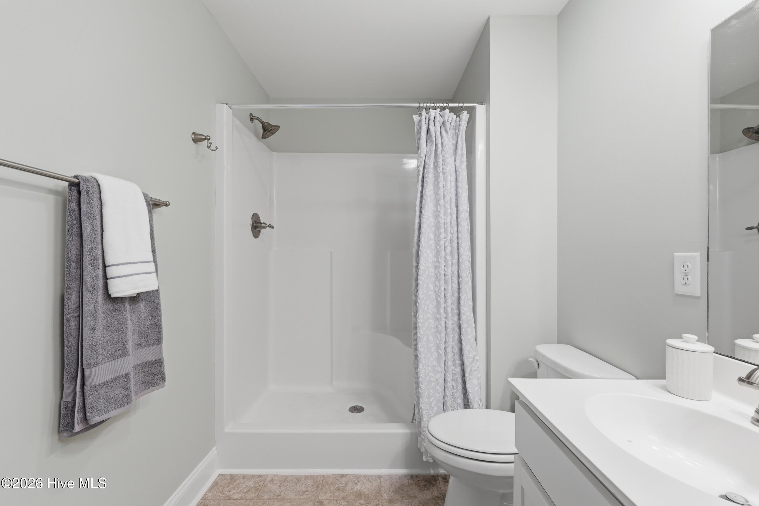 100566235 | Photo 29