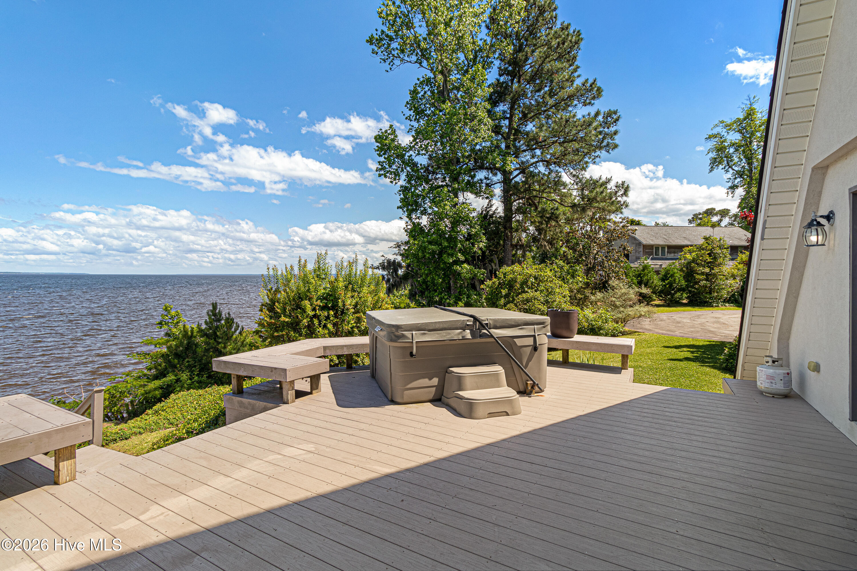 4100 N Rivershore Drive,New Bern