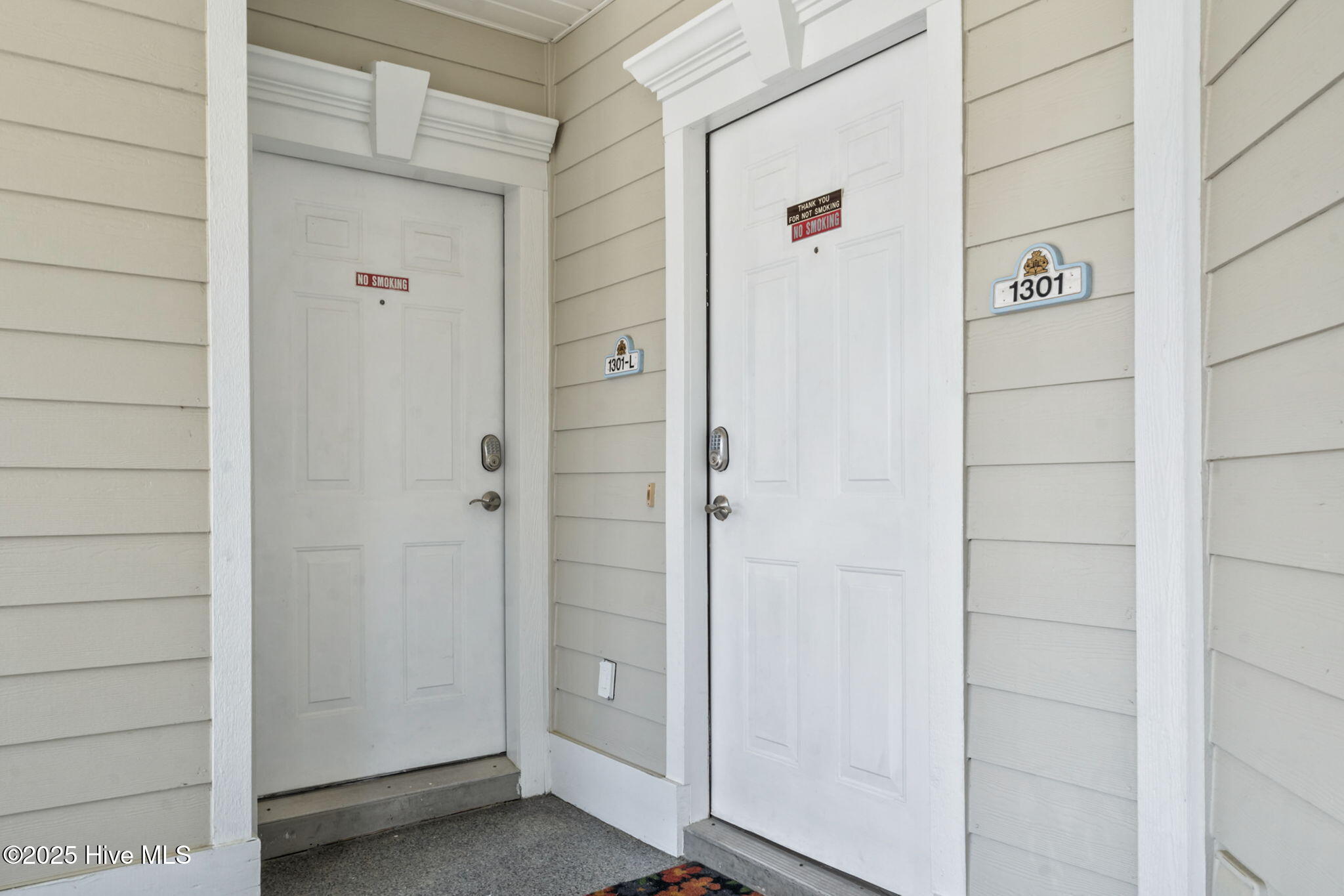 100501410 | Photo 35