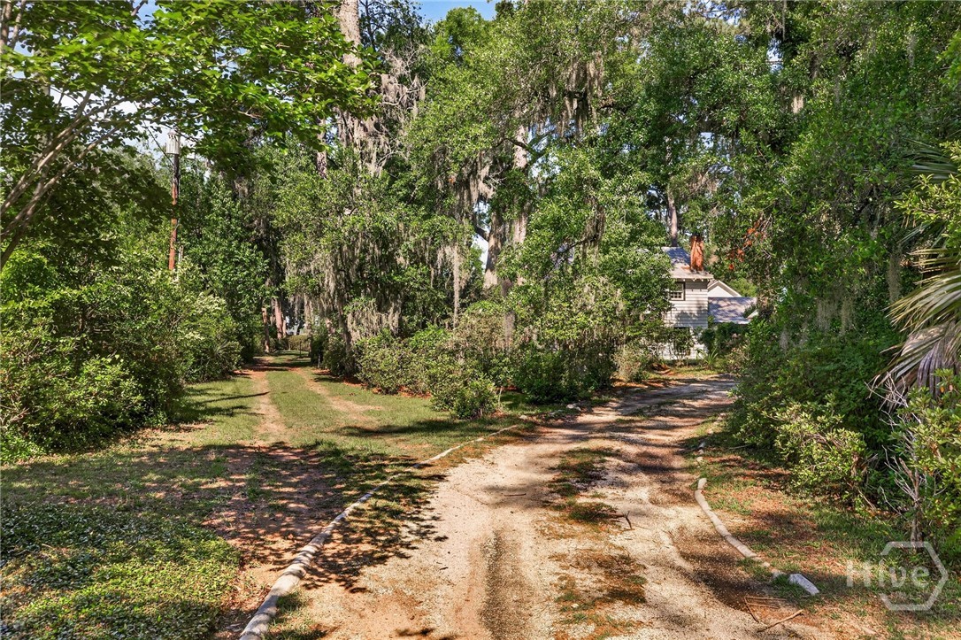 Path from Barn to House