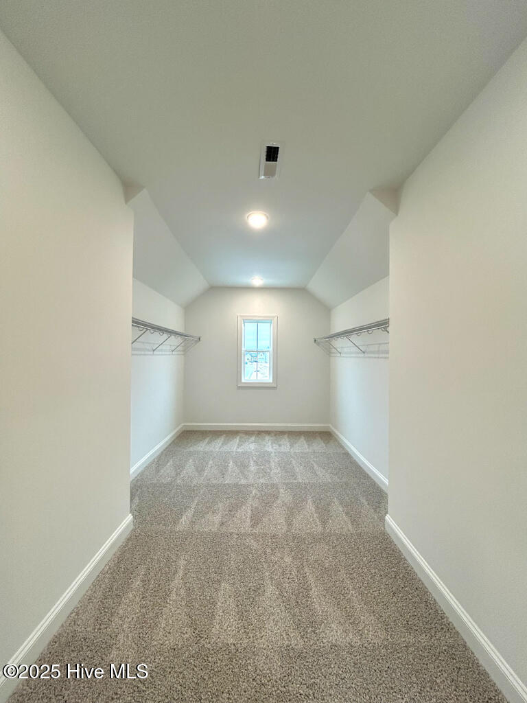 100510168 | Photo 48