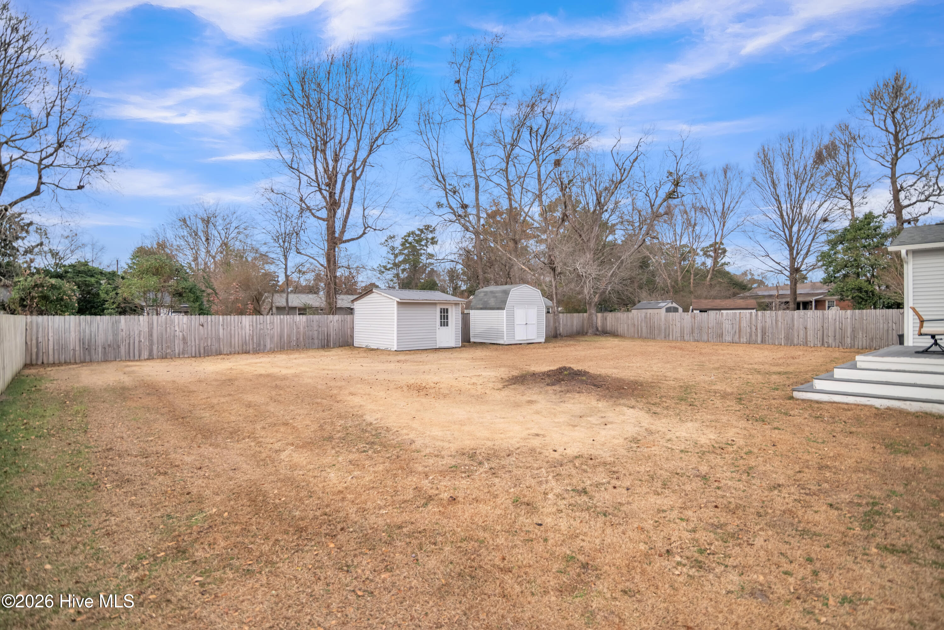 100547879 | Photo 22