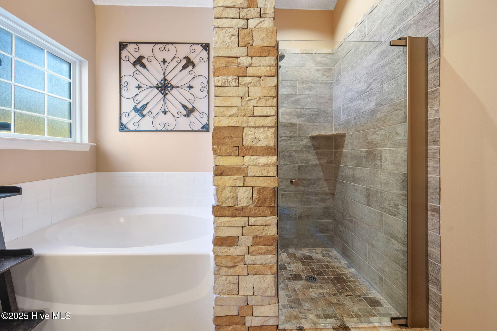 4912 Split Rail Drive, Wilmington, NC 28412 – photo 15: 16-web-or-mls-Primary bath