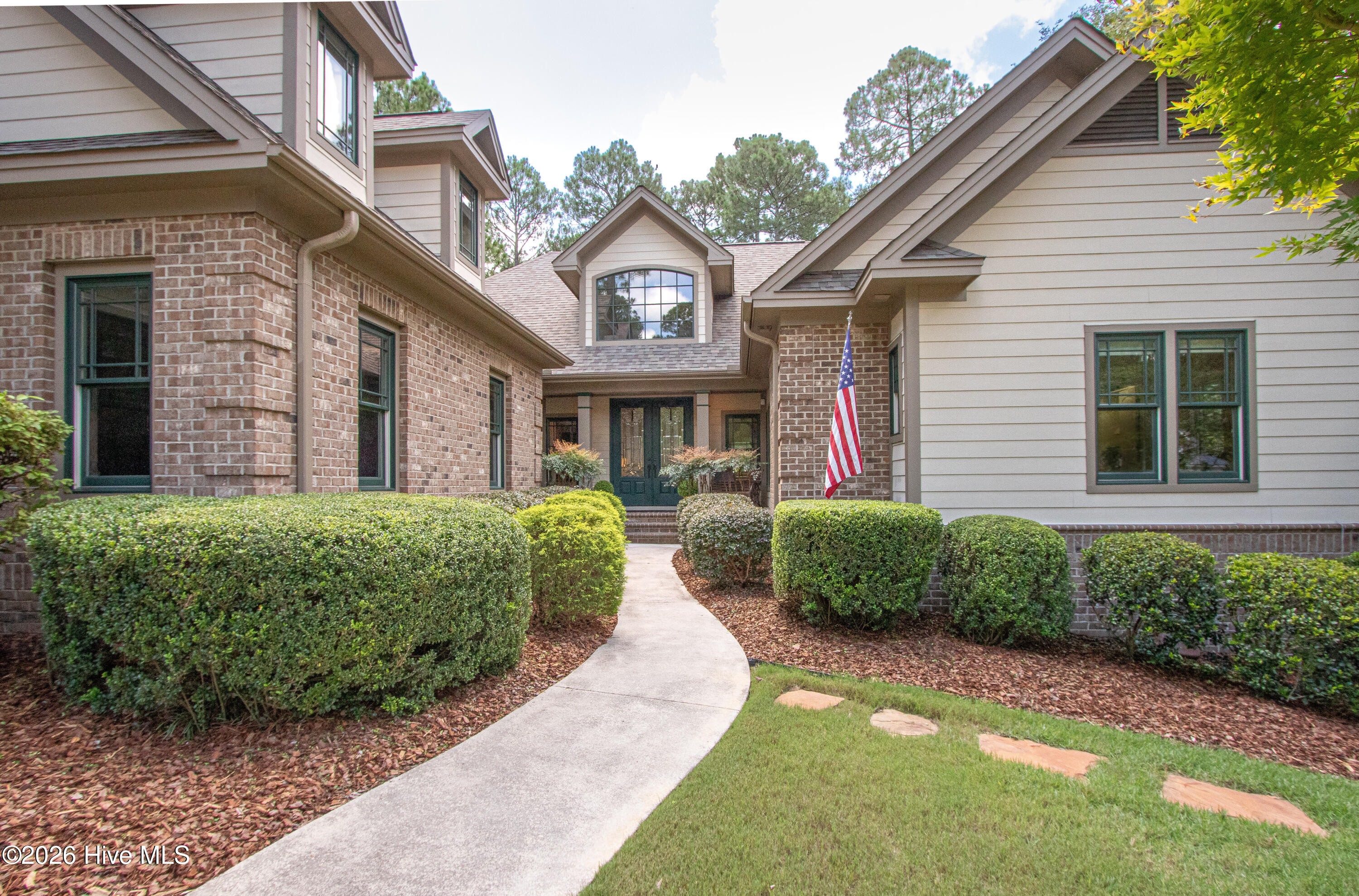 Photo 3 of Single family home for sale at 15 Kilbride Dr, Pinehurst, NC 28374 | MLS# 100600937 | Listing updated on 2026-09-03