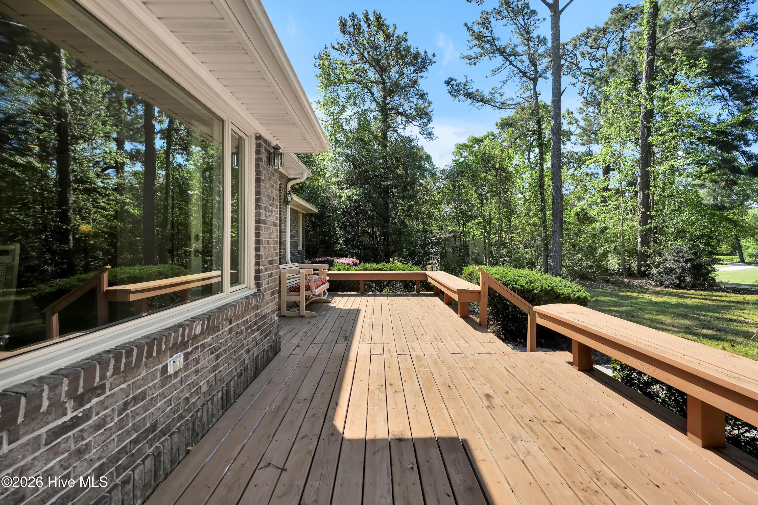 100567703 | Photo 29