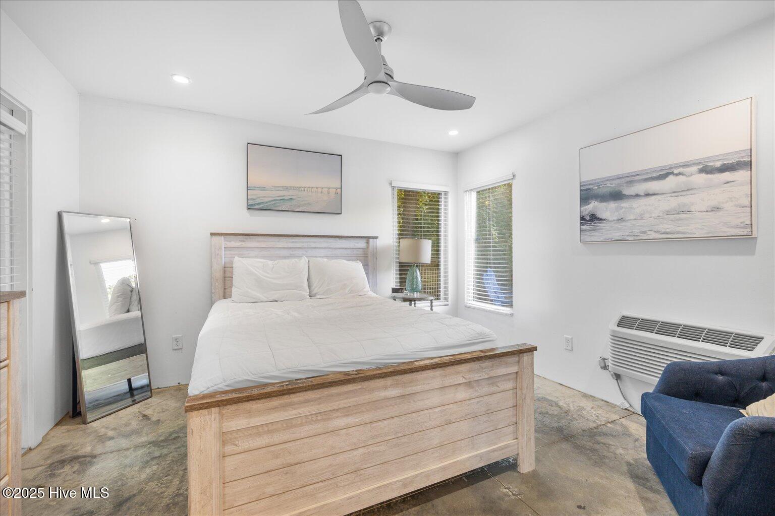 100528295 | Photo 32