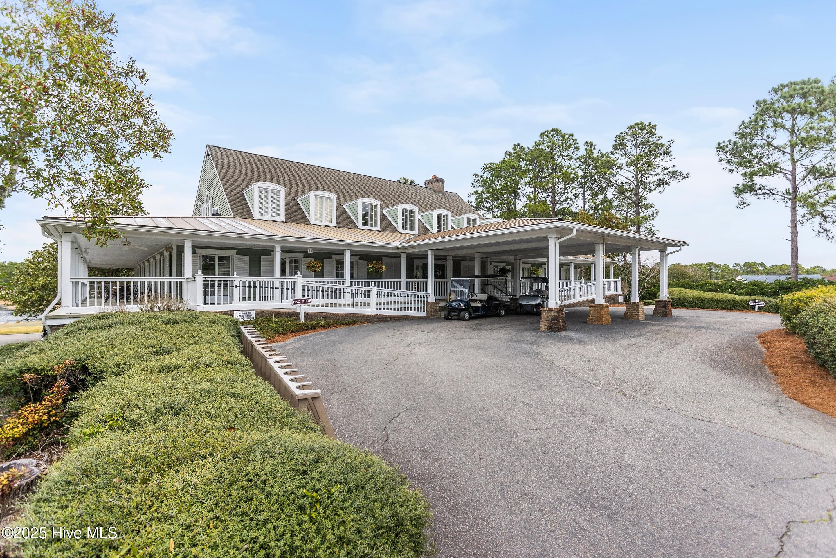 100551288 | Photo 44