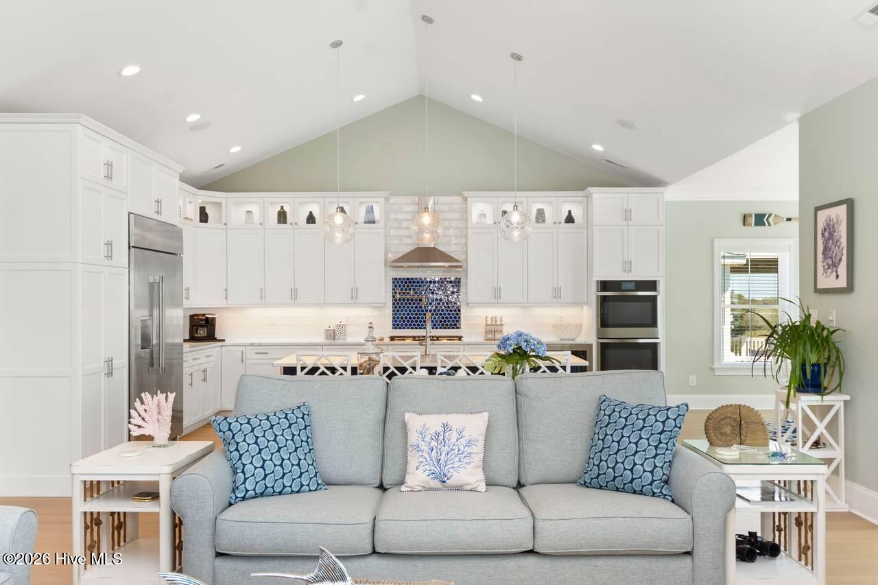 109 Ocean Bluff Drive,Indian Beach