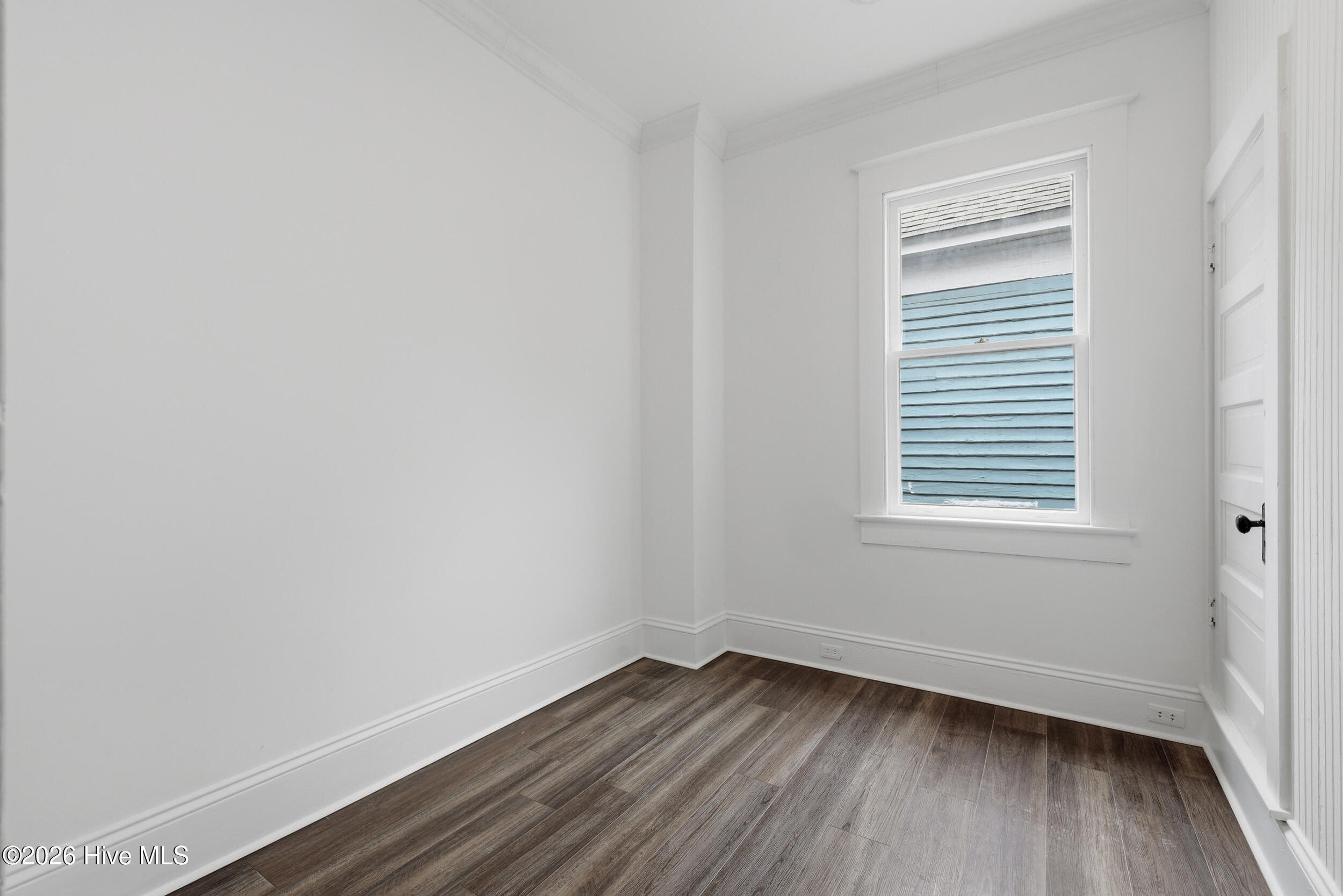 100553018 | Photo 30