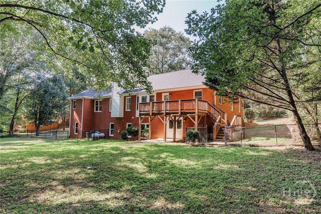 1220 Twelve Oaks Circle