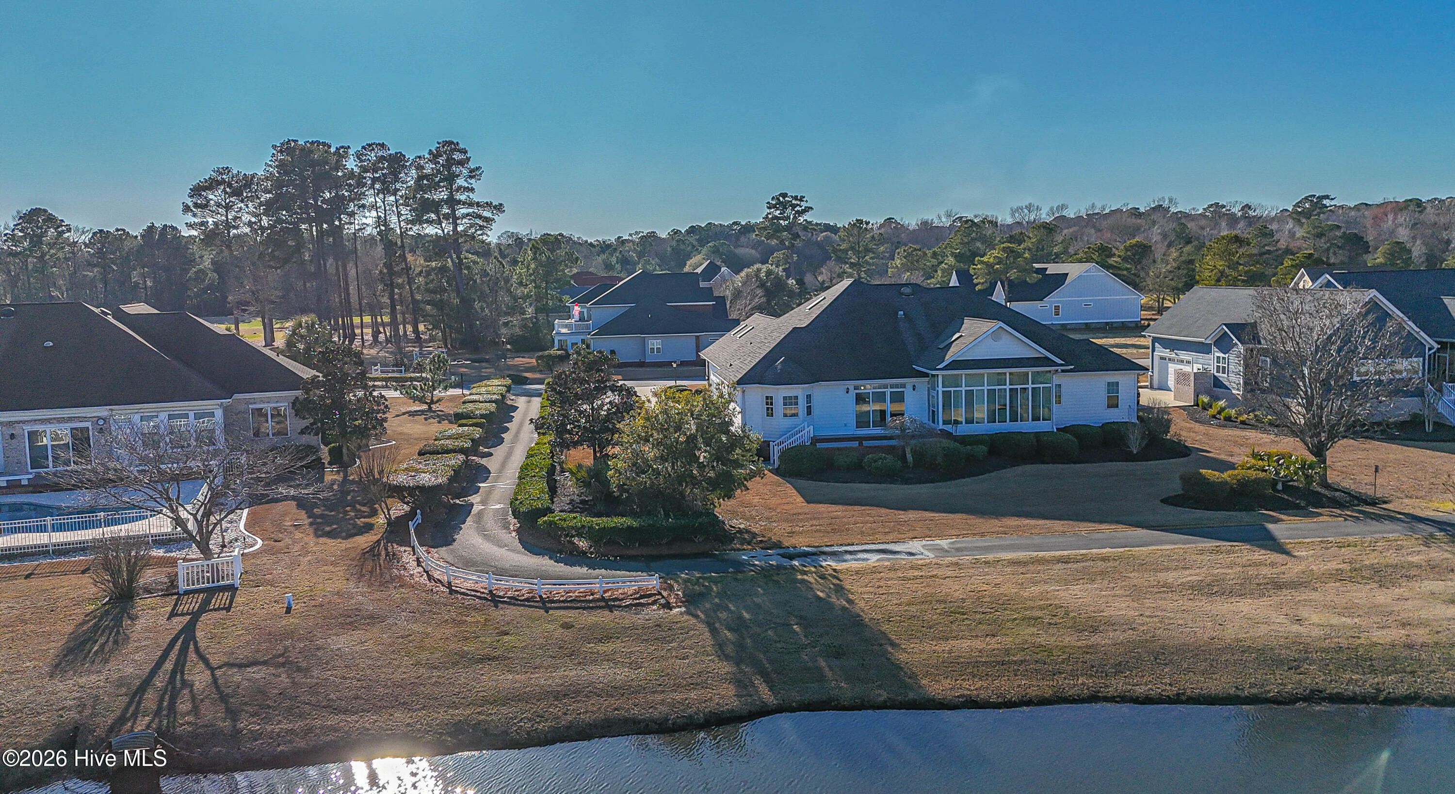 100553430 | Photo 82