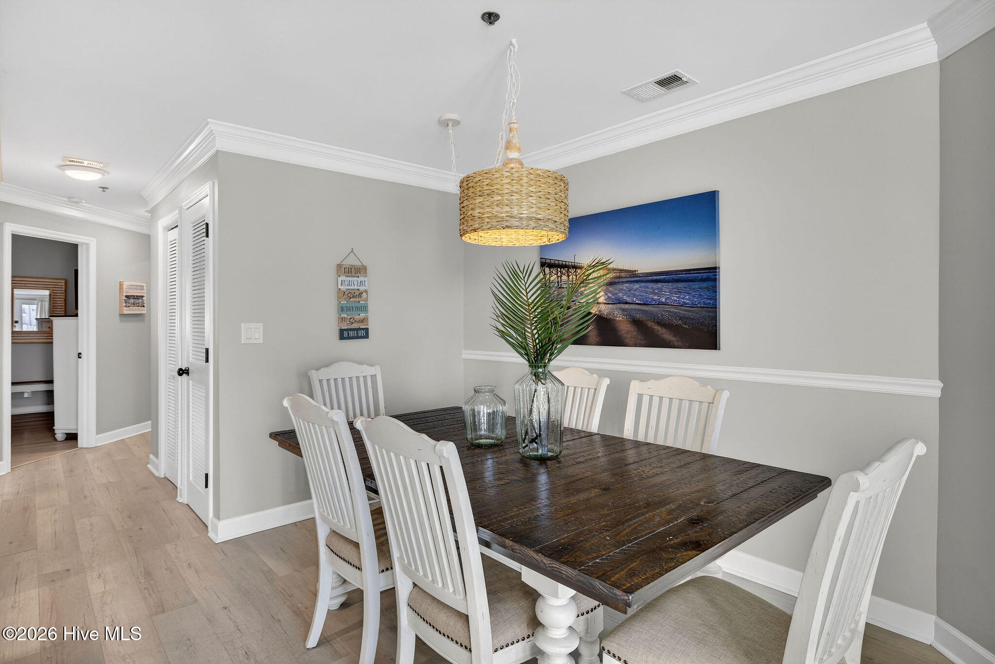 100550000 | Photo 14