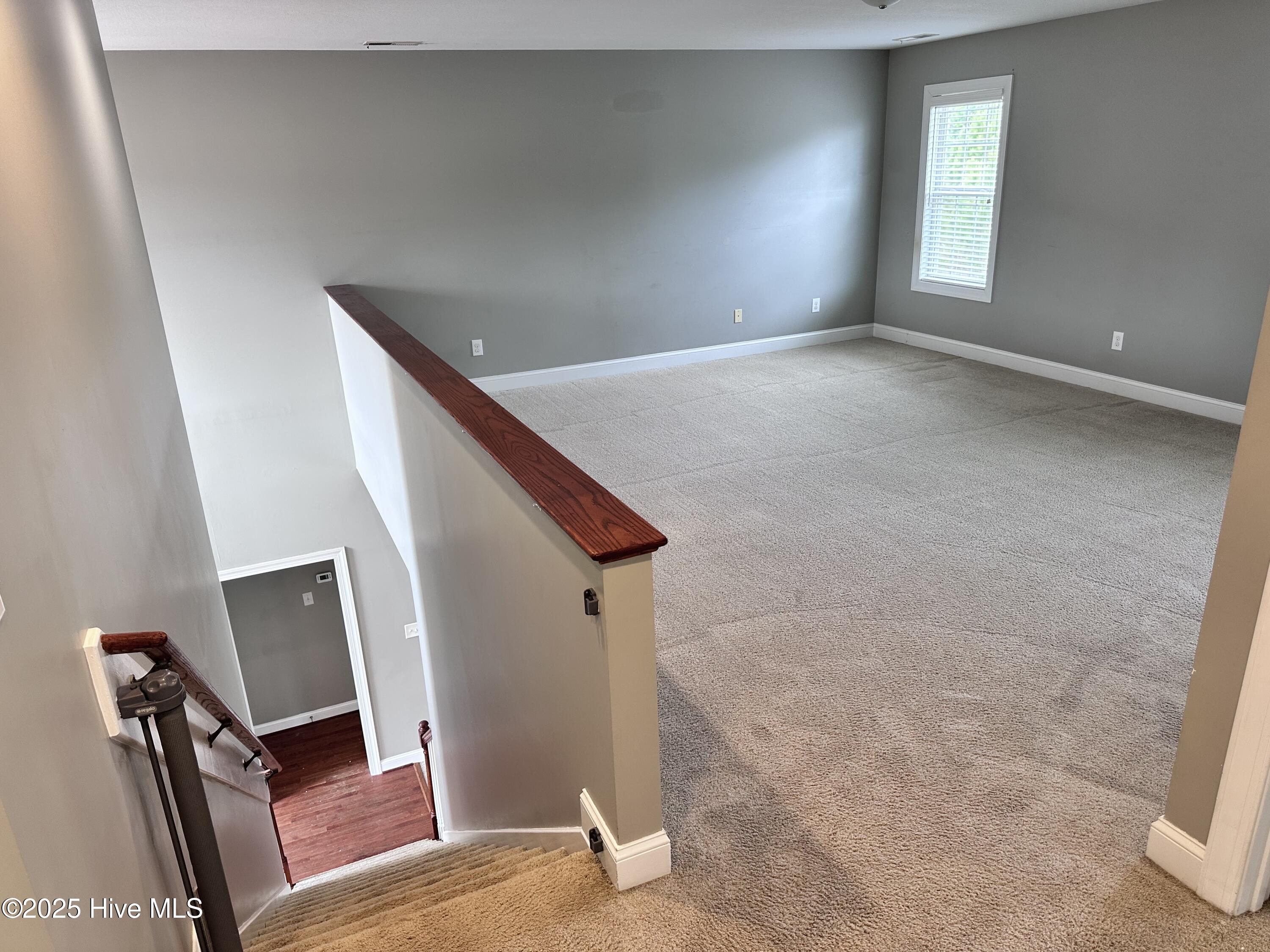 100545528 | Photo 21