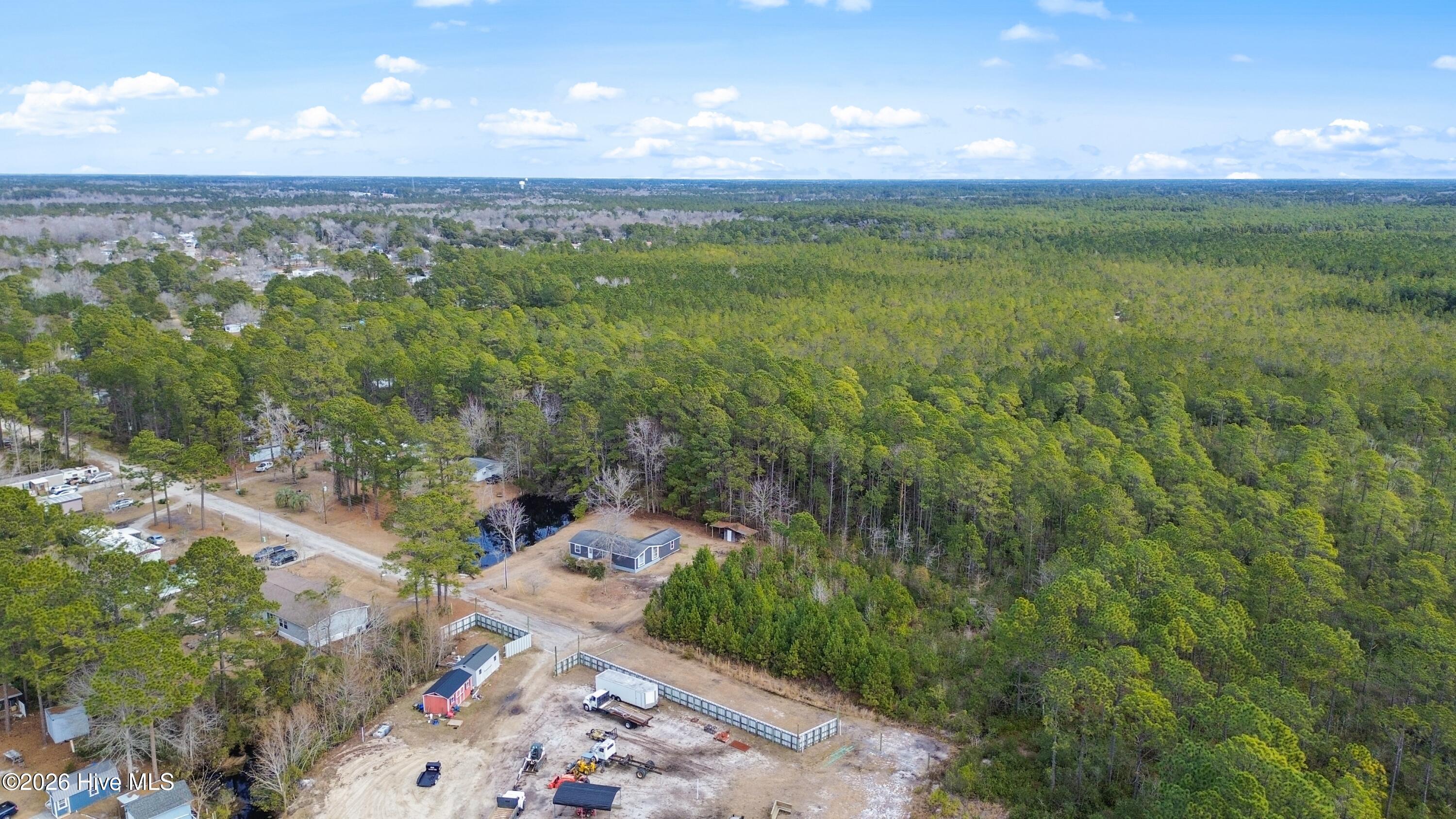 100553842 | Photo 31