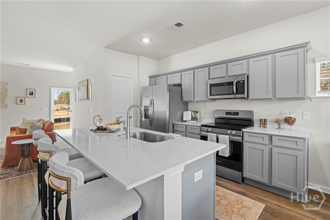 Homes for sale in Hinesville, GA | 126 Simms Way, Hinesville, GA 31313 | MLS# SA339043