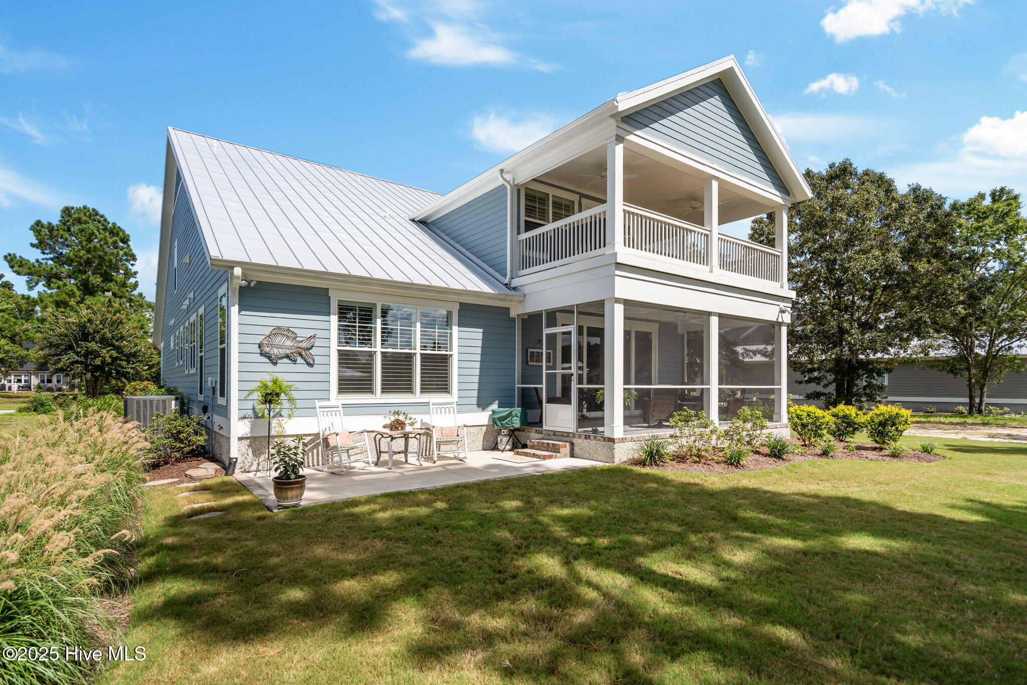 100526969 | Photo 10