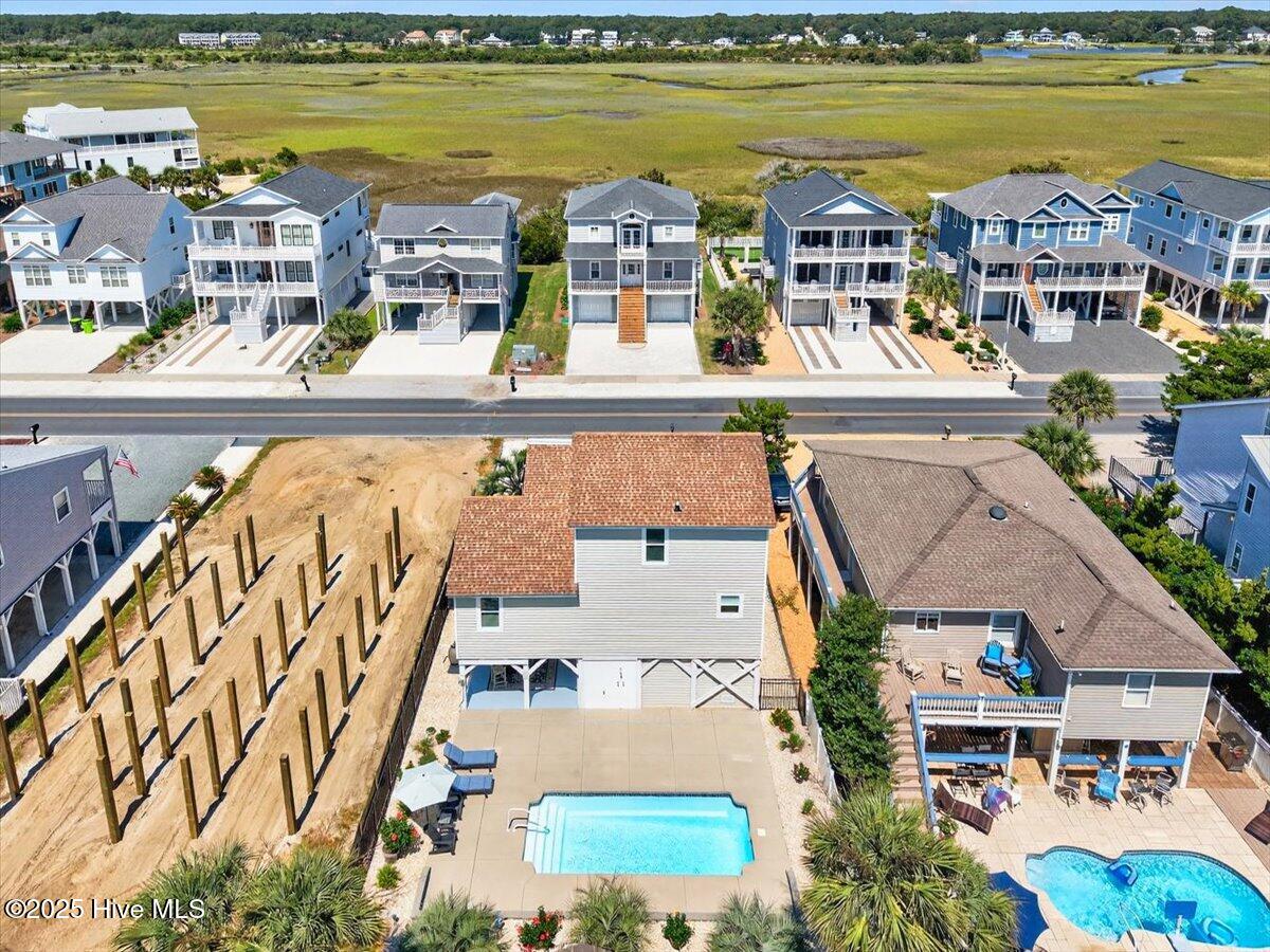 100529253 | Photo 56