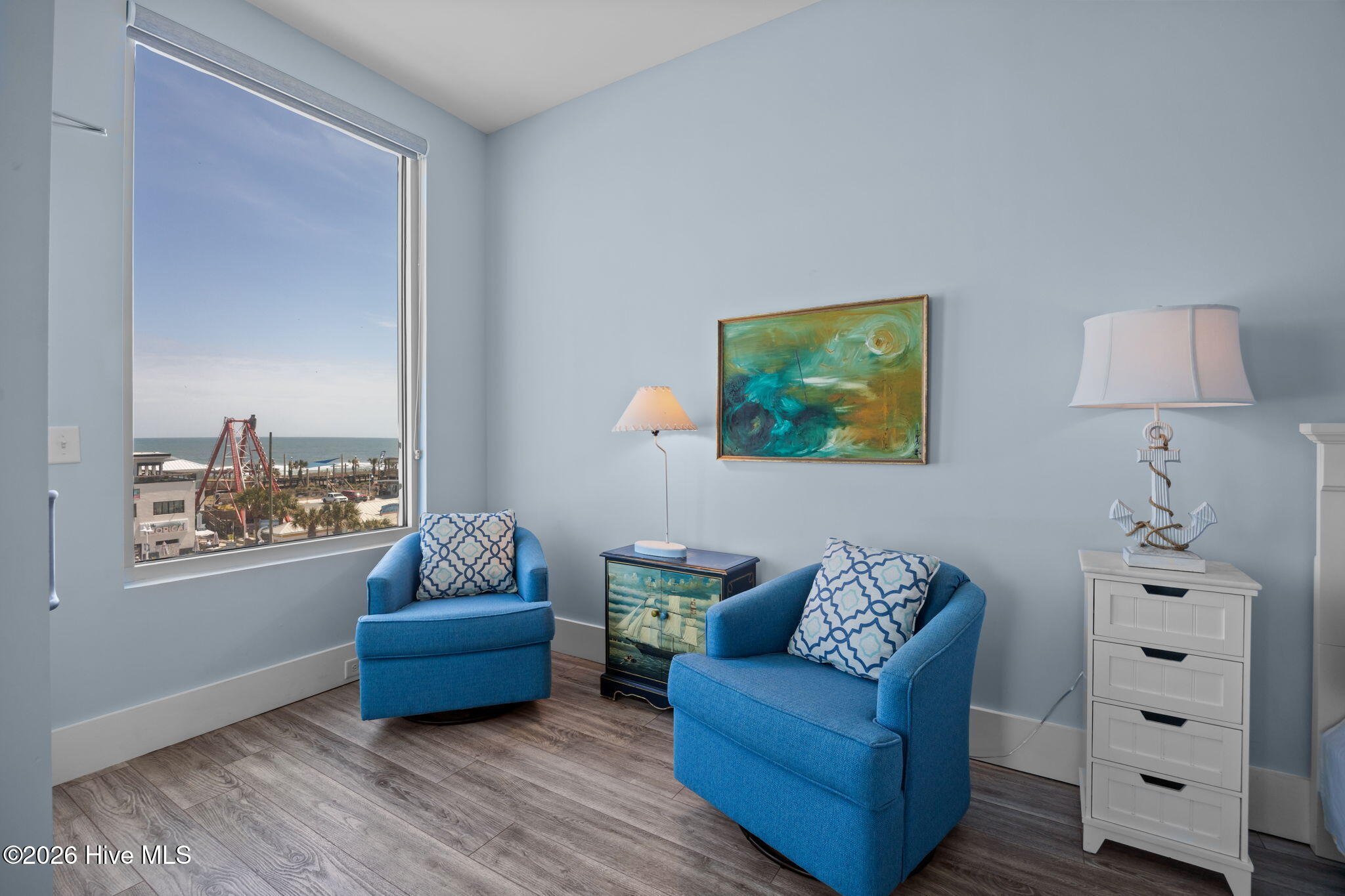 100566225 | Photo 20