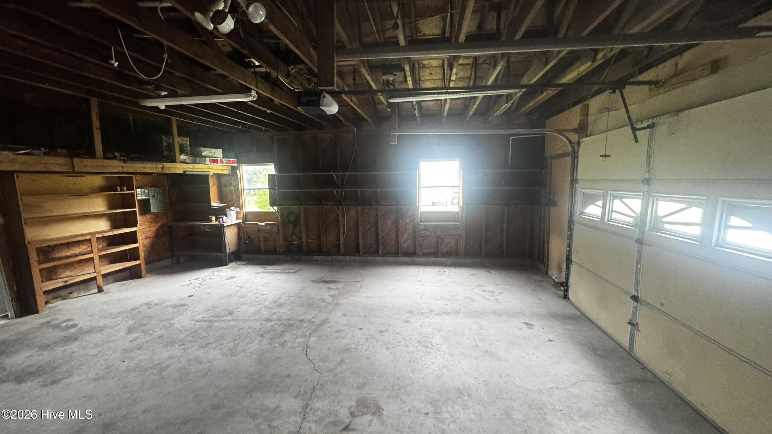 100568565 | Photo 16