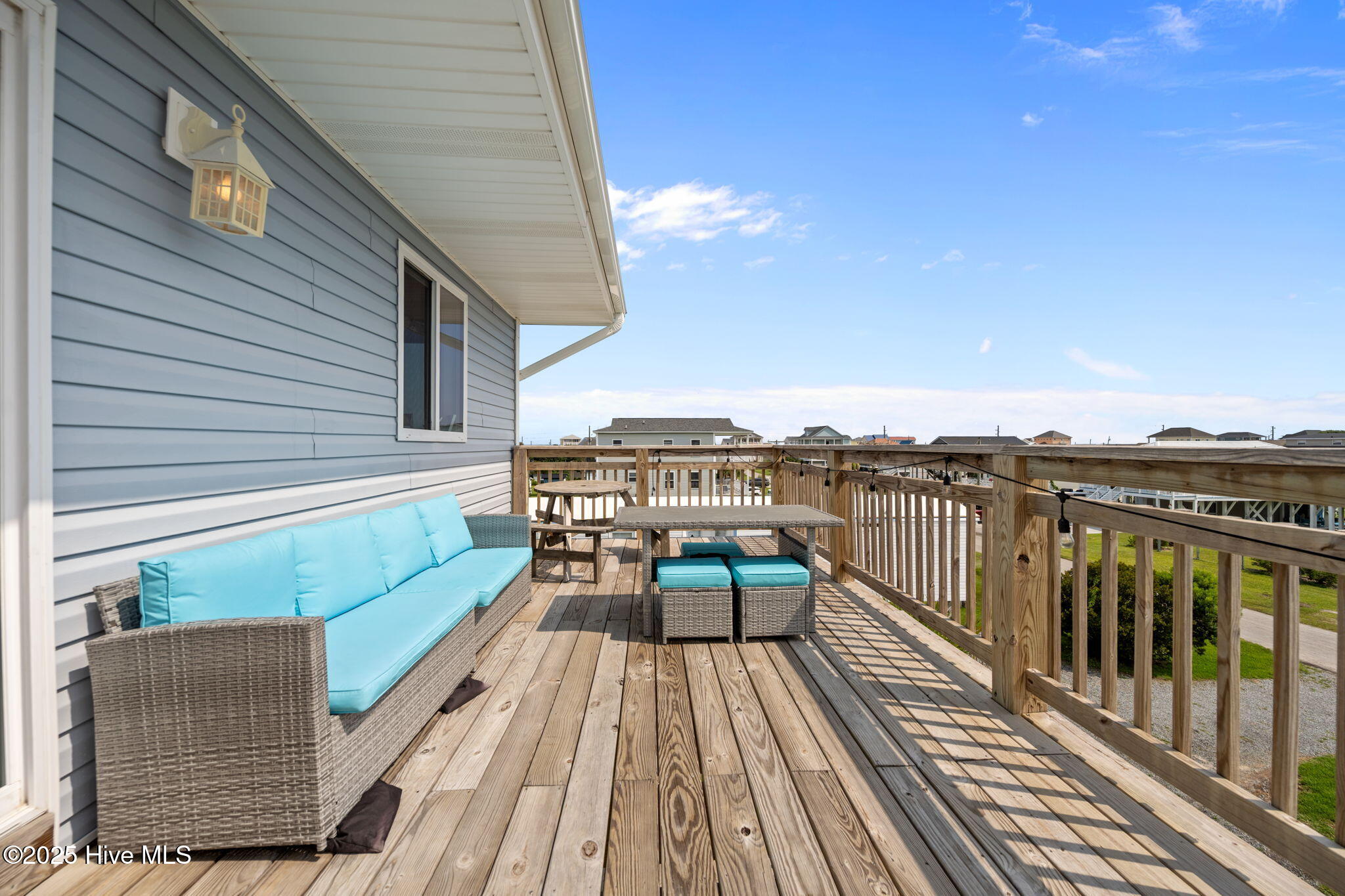 100522252 | Photo 37