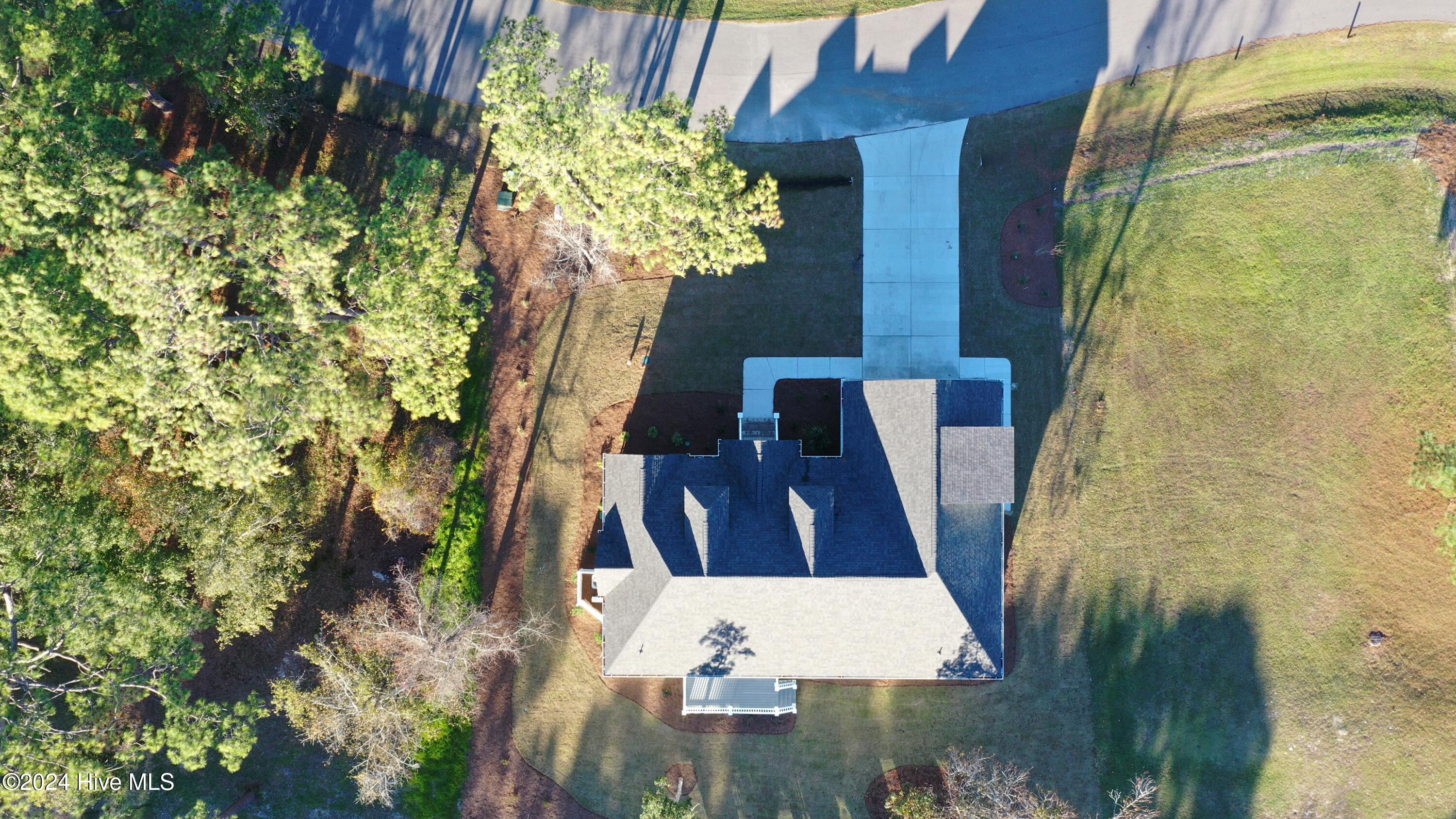 100477355 | Photo 62