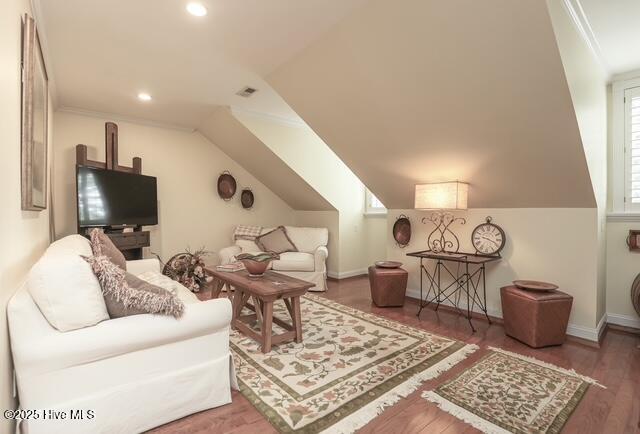 100515842 | Photo 80