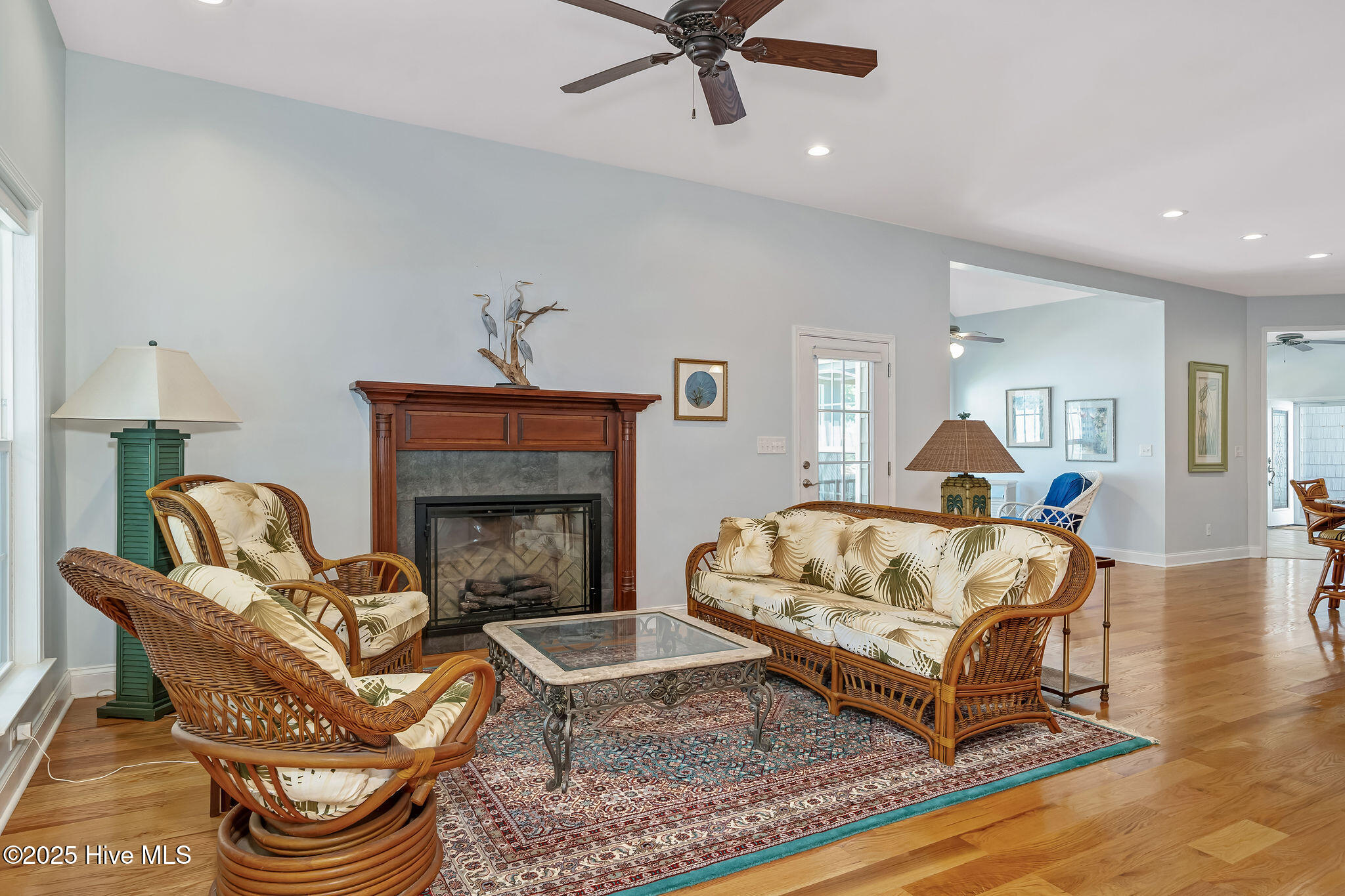 100534572 | Photo 12