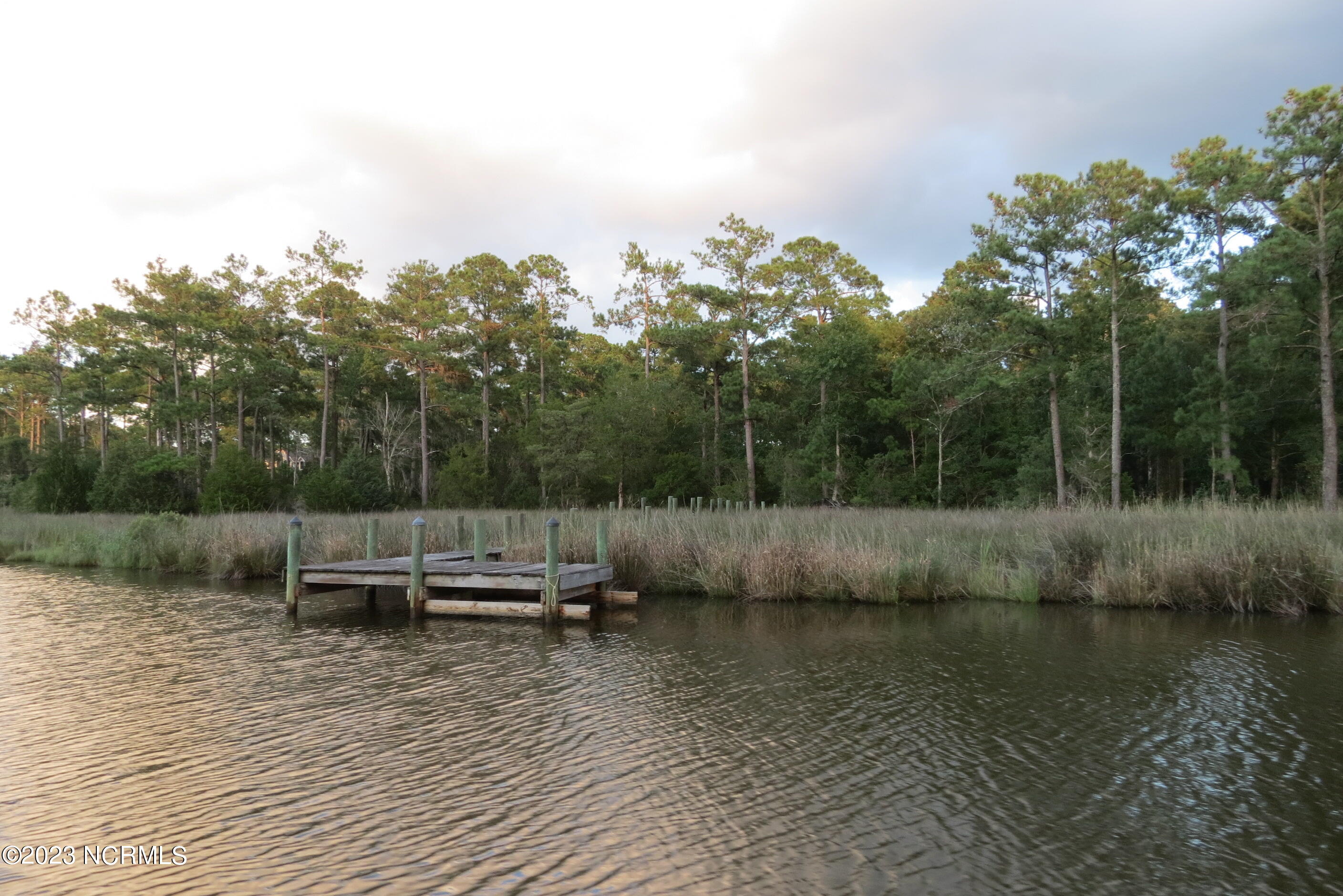 2504 19 Brown Creek Road,Merritt