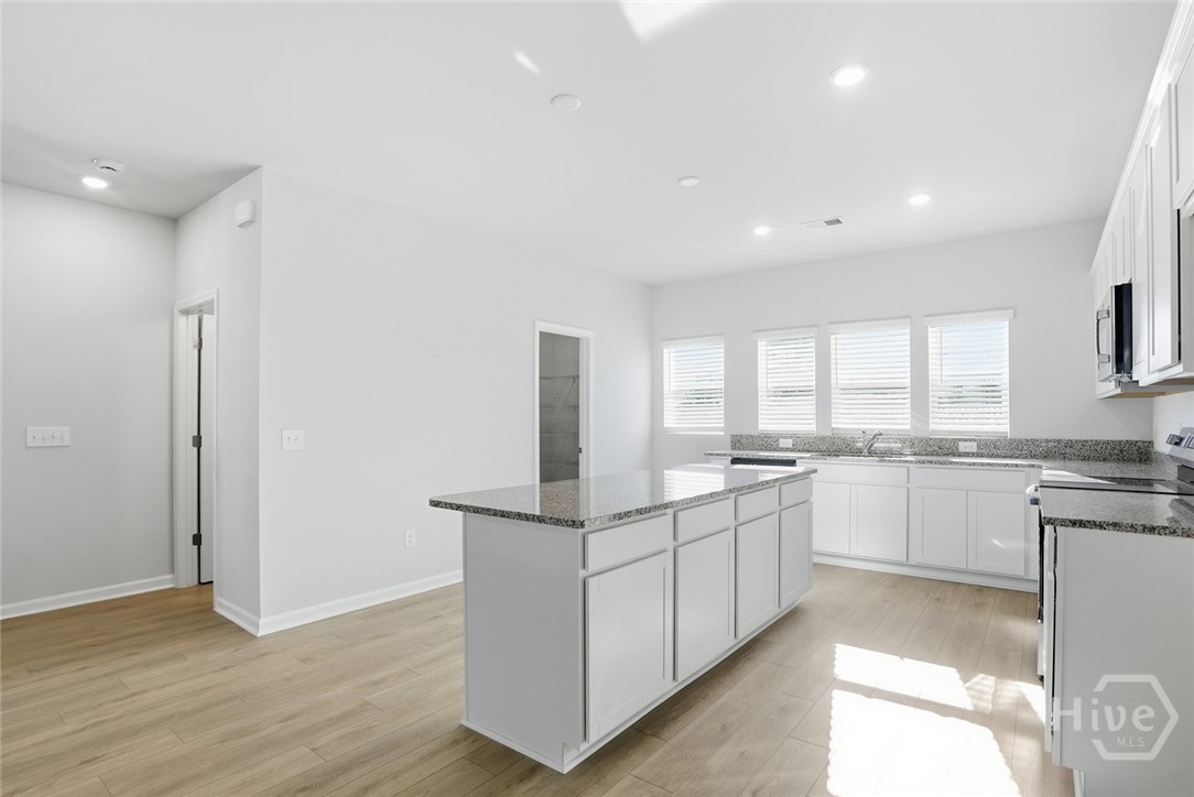 Homes for sale in Rincon, GA | 35 Towne Park Ct, Rincon, GA 31326 | MLS# SA329133