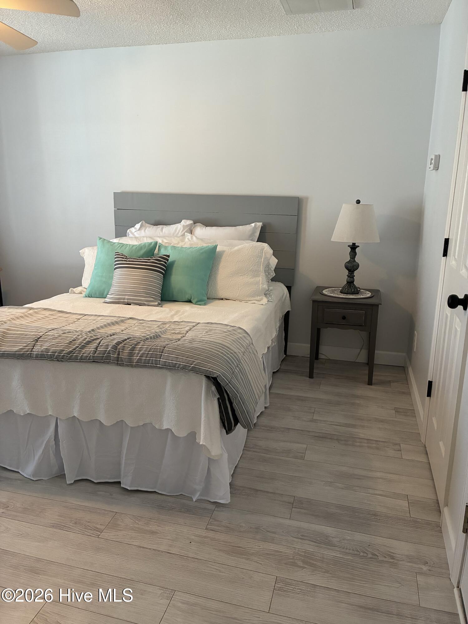 100532121 | Photo 22