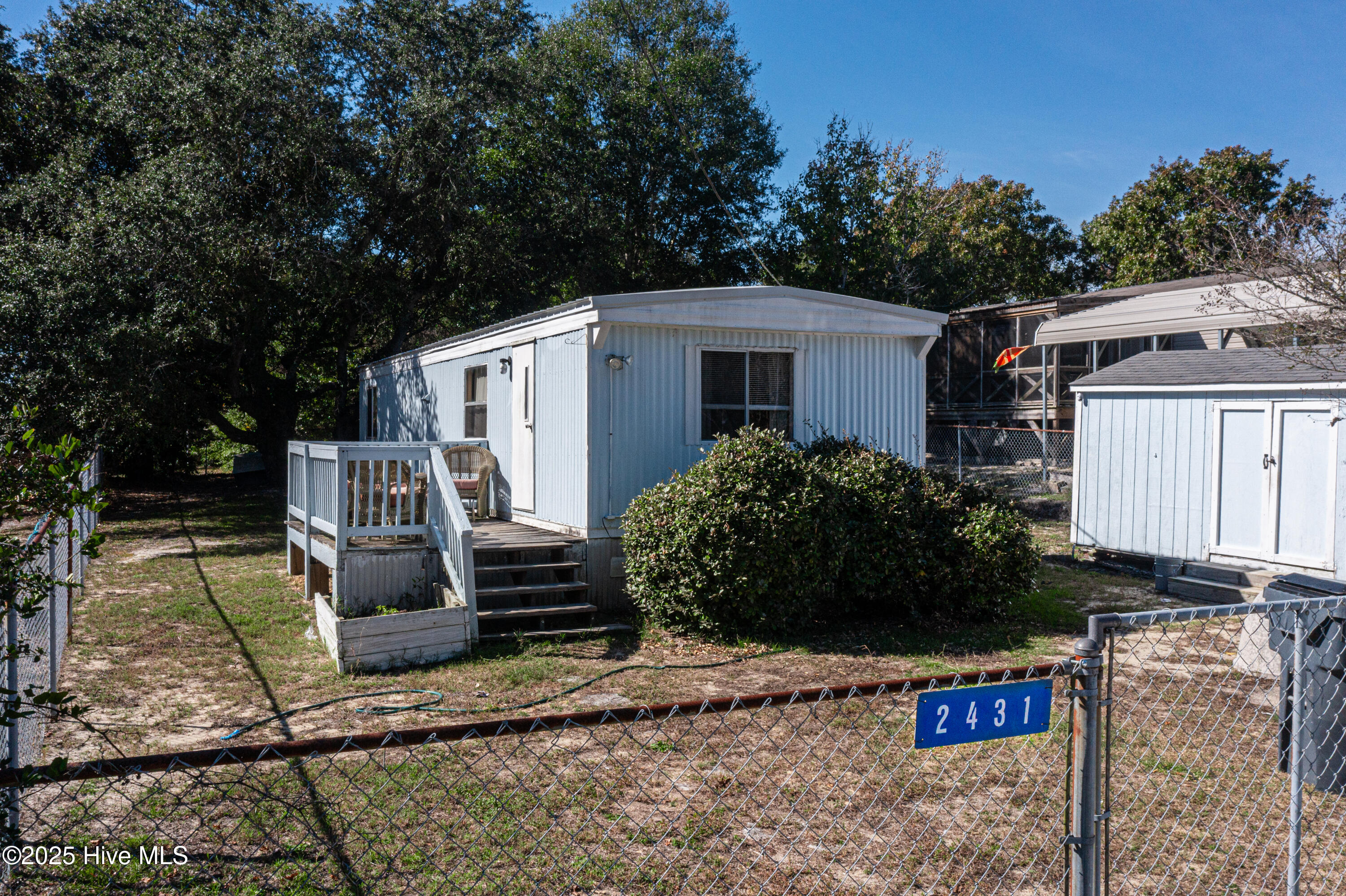 100538170 | Photo 36