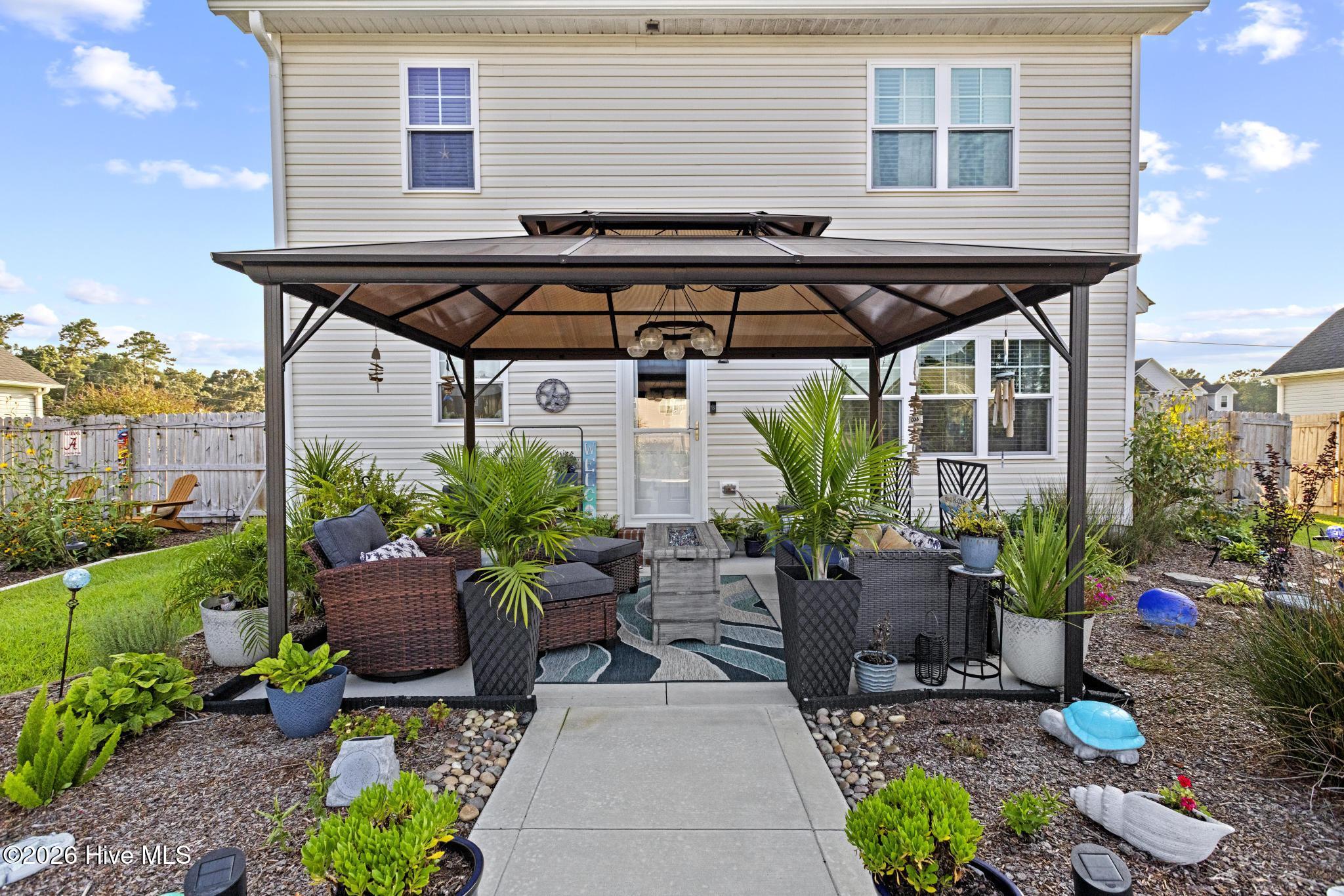 302 Waylon Way,Holly Ridge