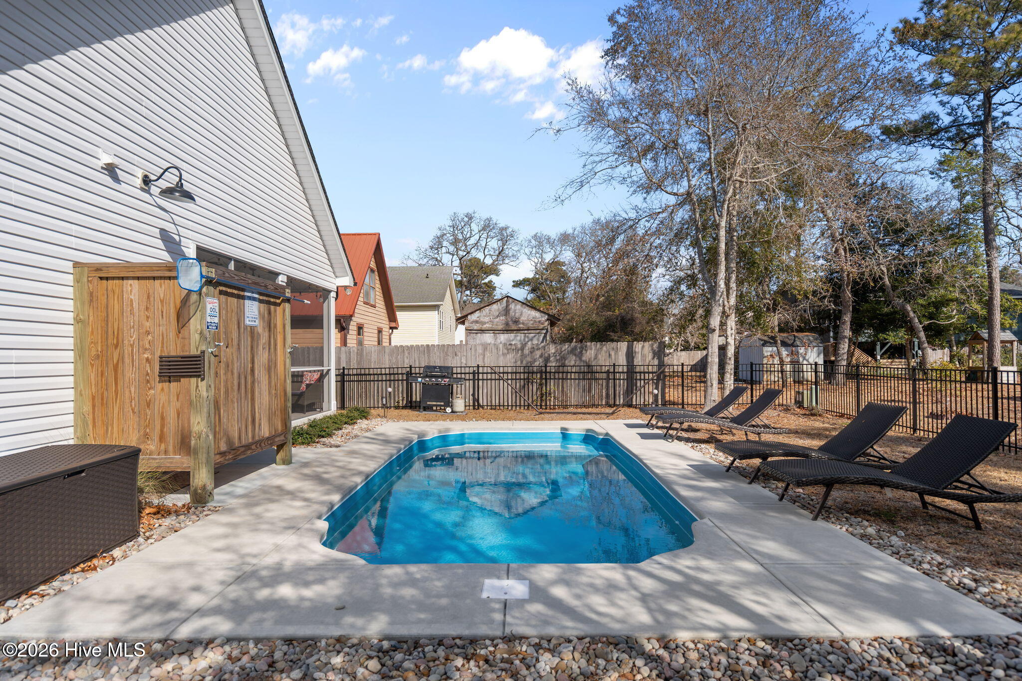 100552076 | Photo 32