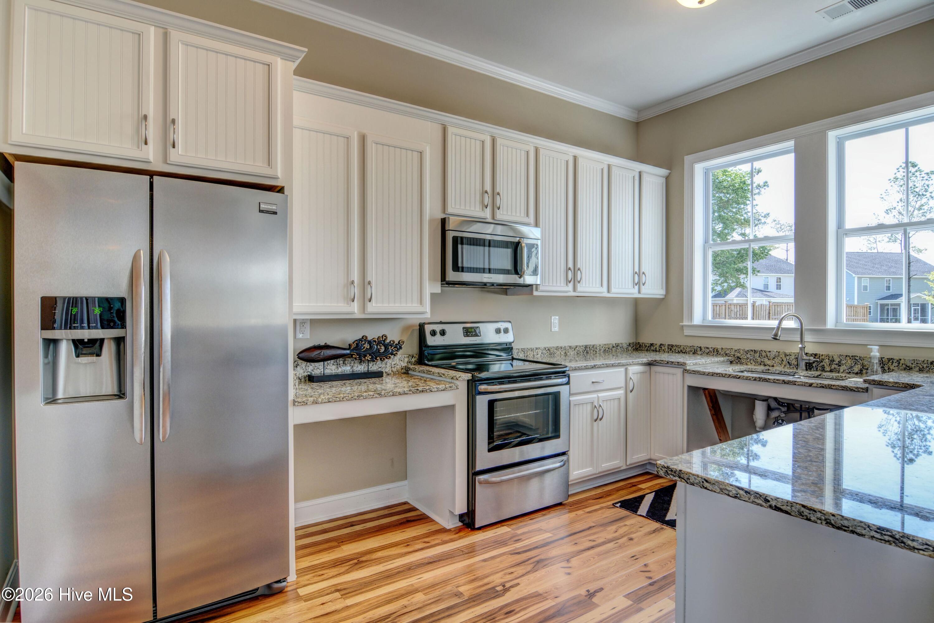 100553232 | Photo 43