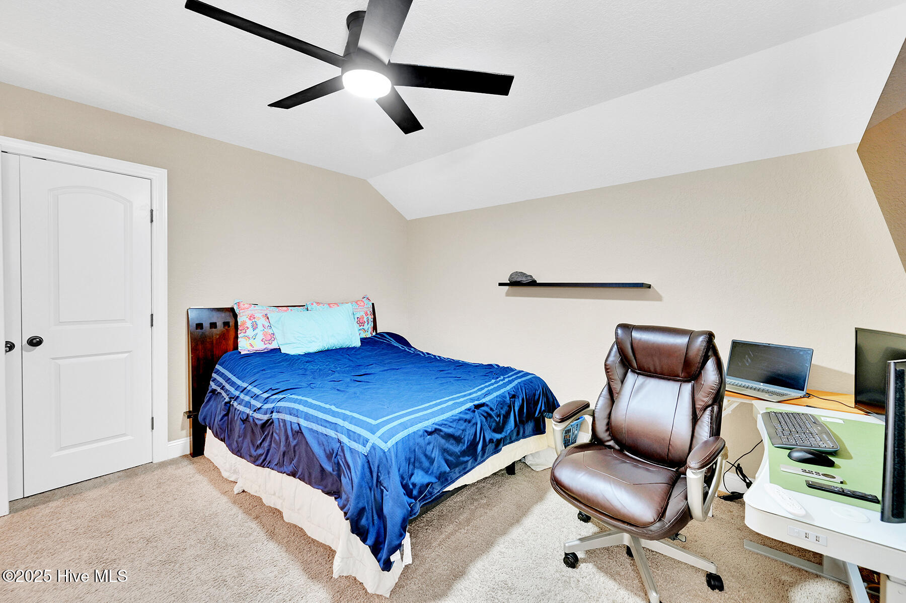 1856 Cambria Drive UNIT B, Greenville, NC, 27834