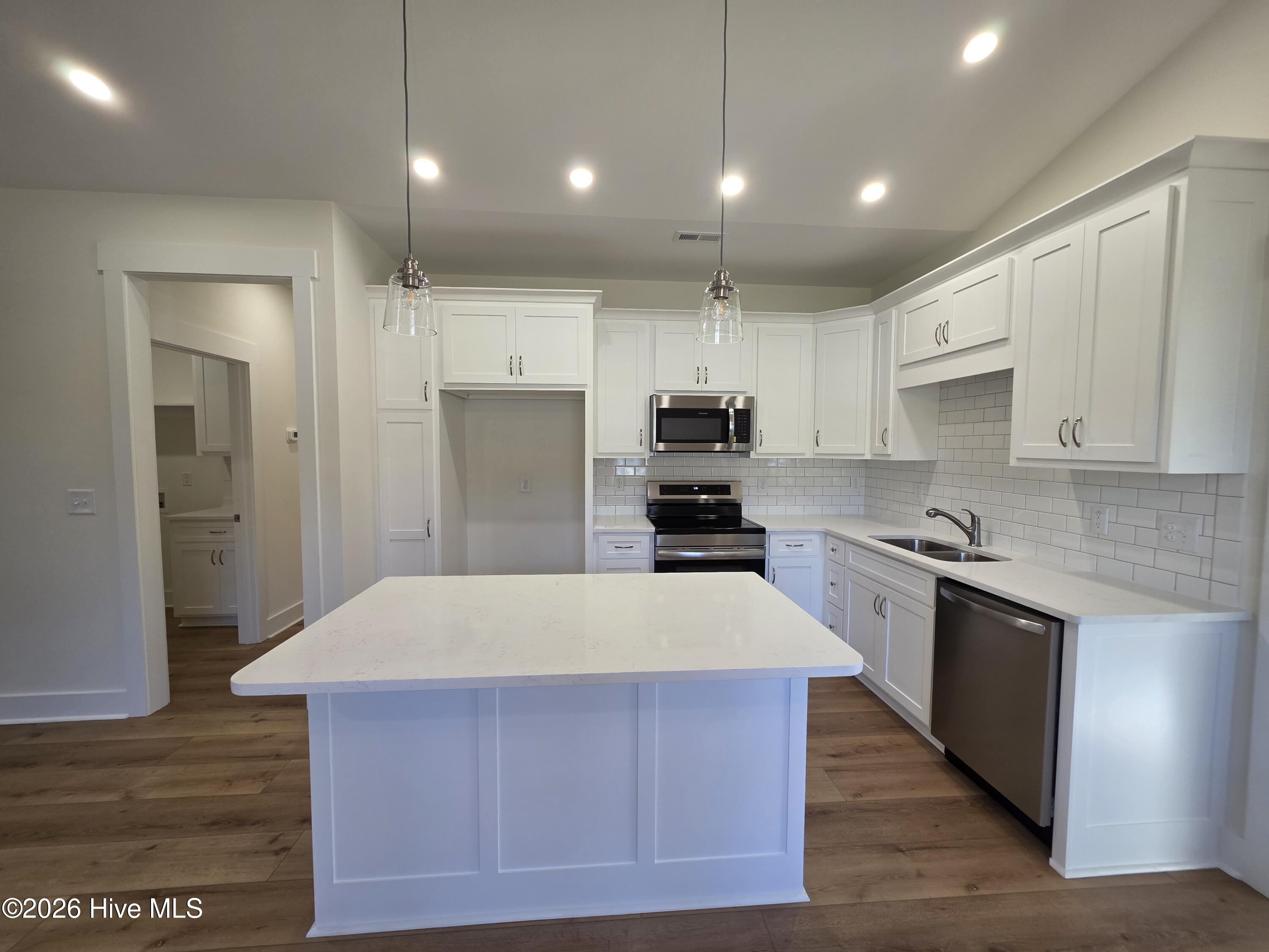 126 Kathy Street, Sneads Ferry, NC 28460 – photo 7