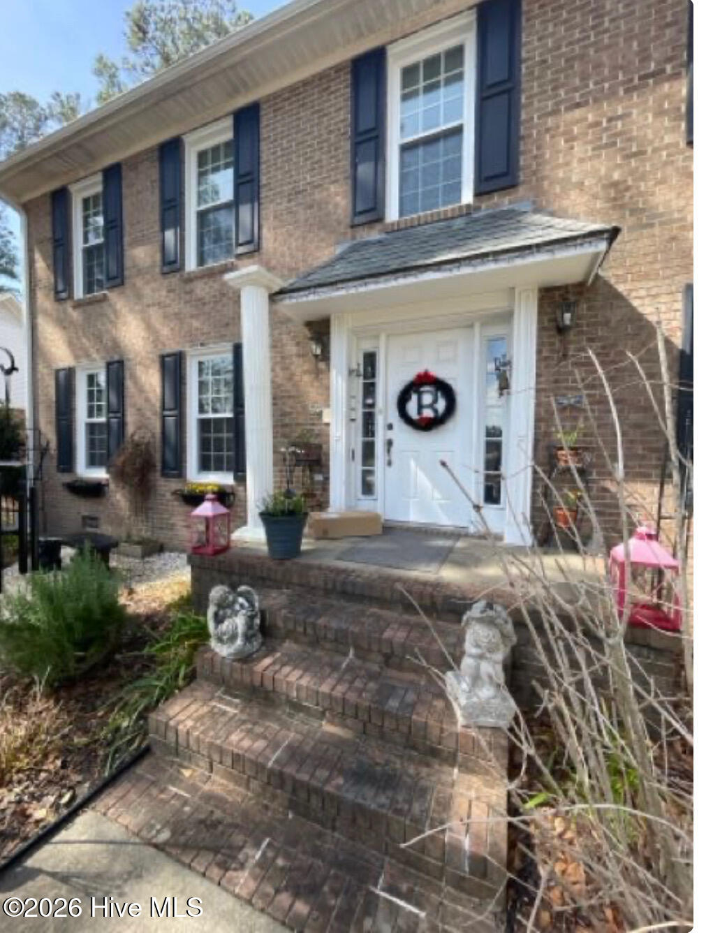 Exterior photo of 8002 Clubhouse Drive, New Bern, NC 28562. MLS: 100598394