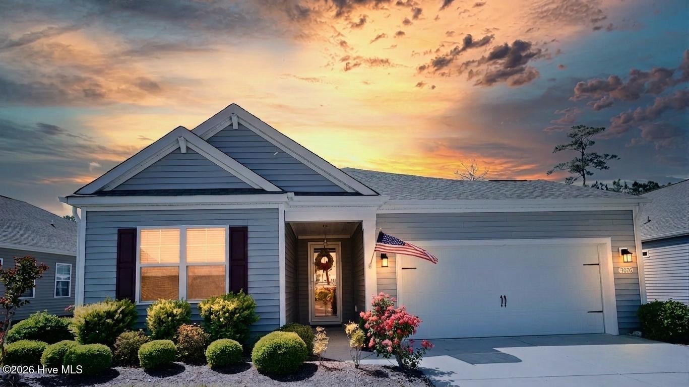 100569756 | Photo 53