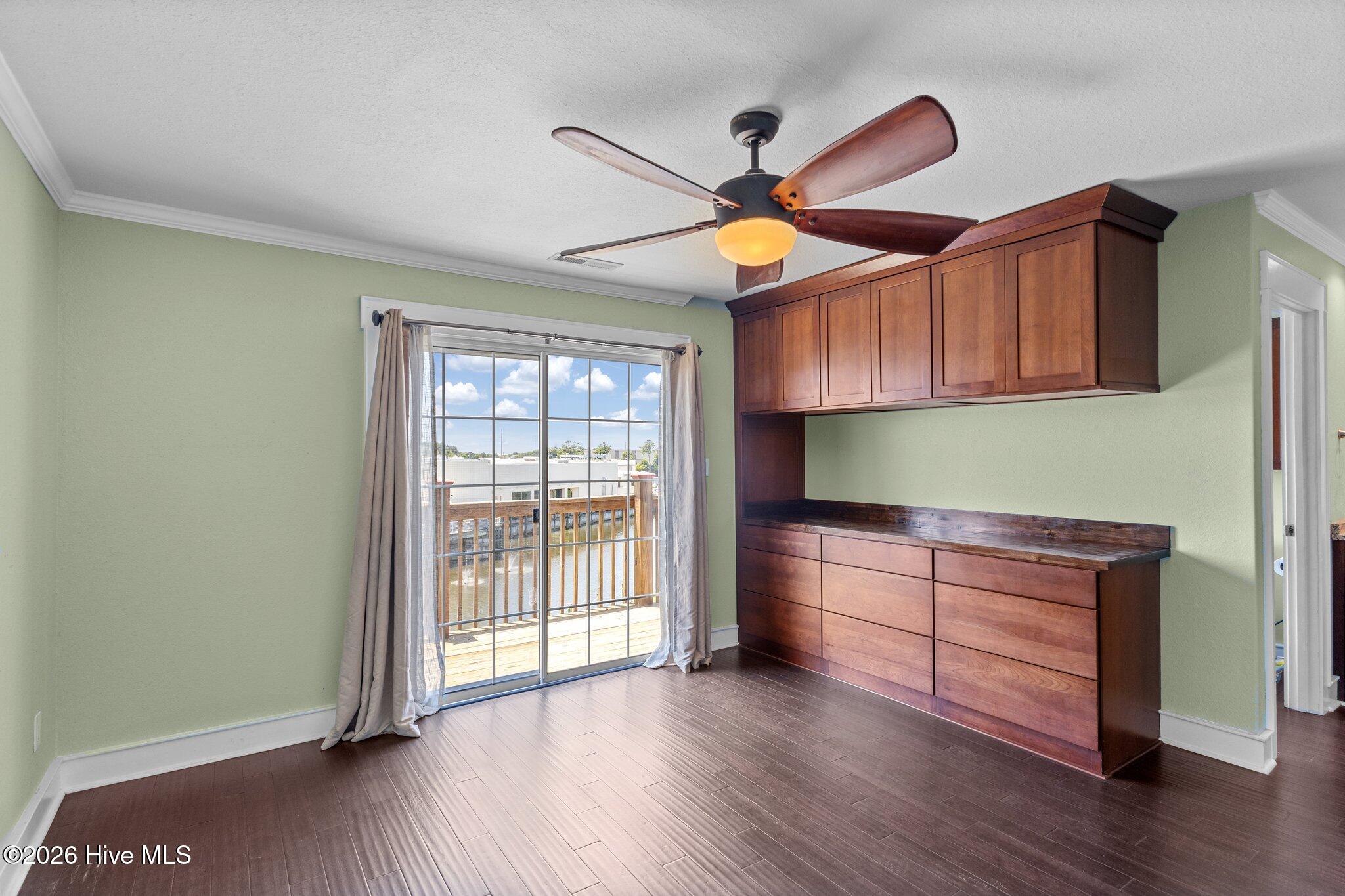 8711 Emerald Plantation Road 302,Emerald Isle