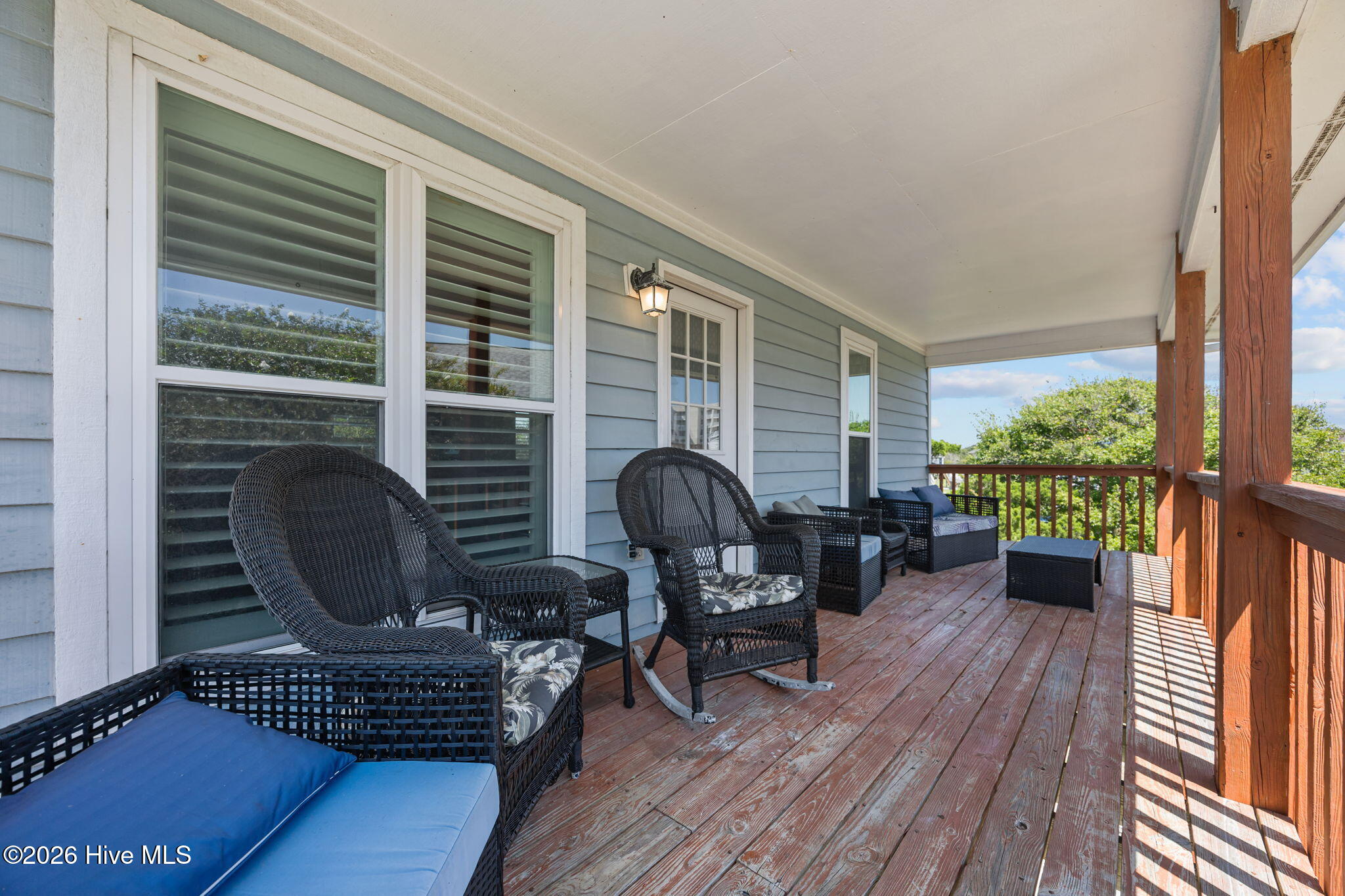 100551166 | Photo 42