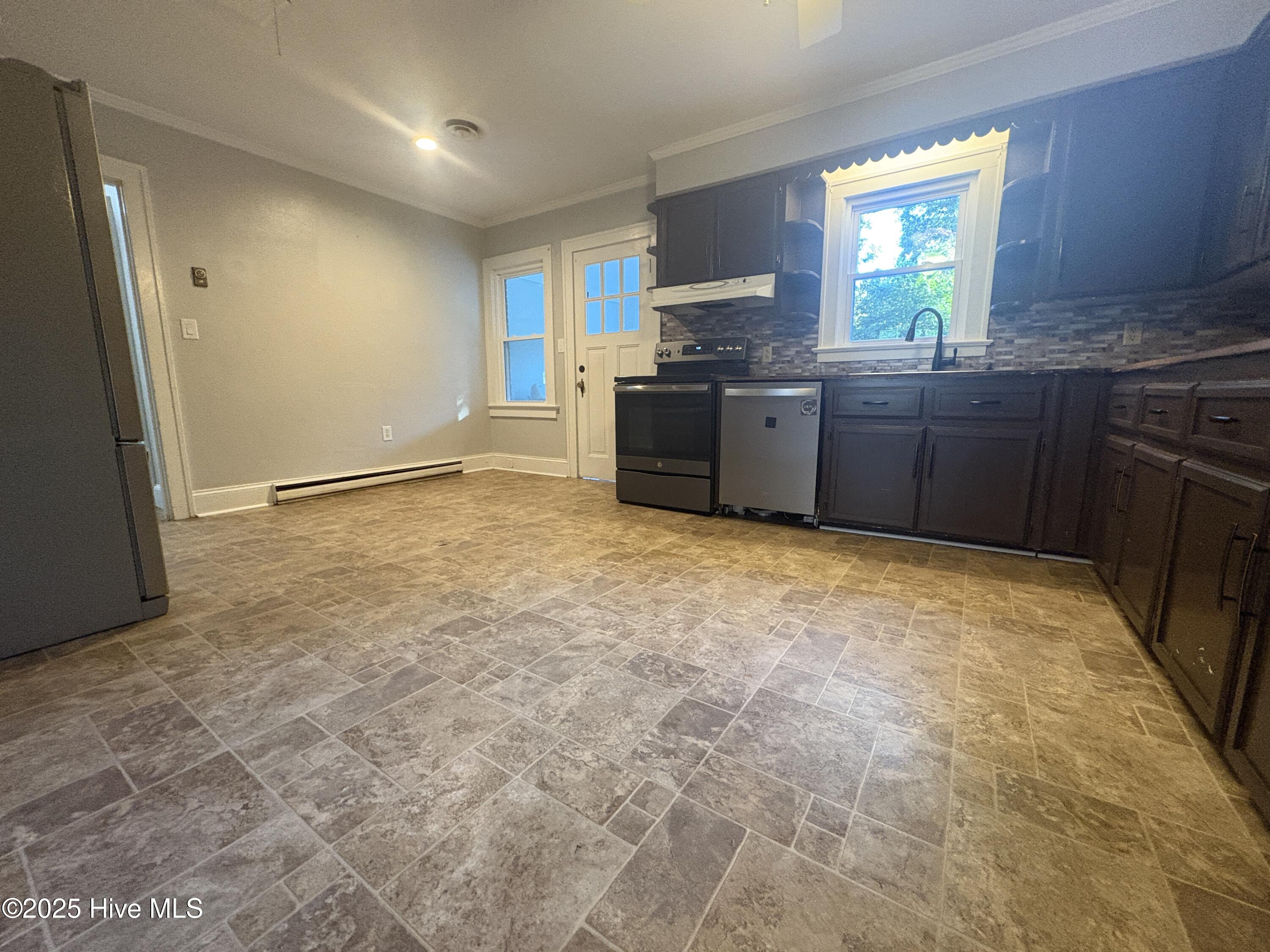 301 River Road, Washington, NC, 27889